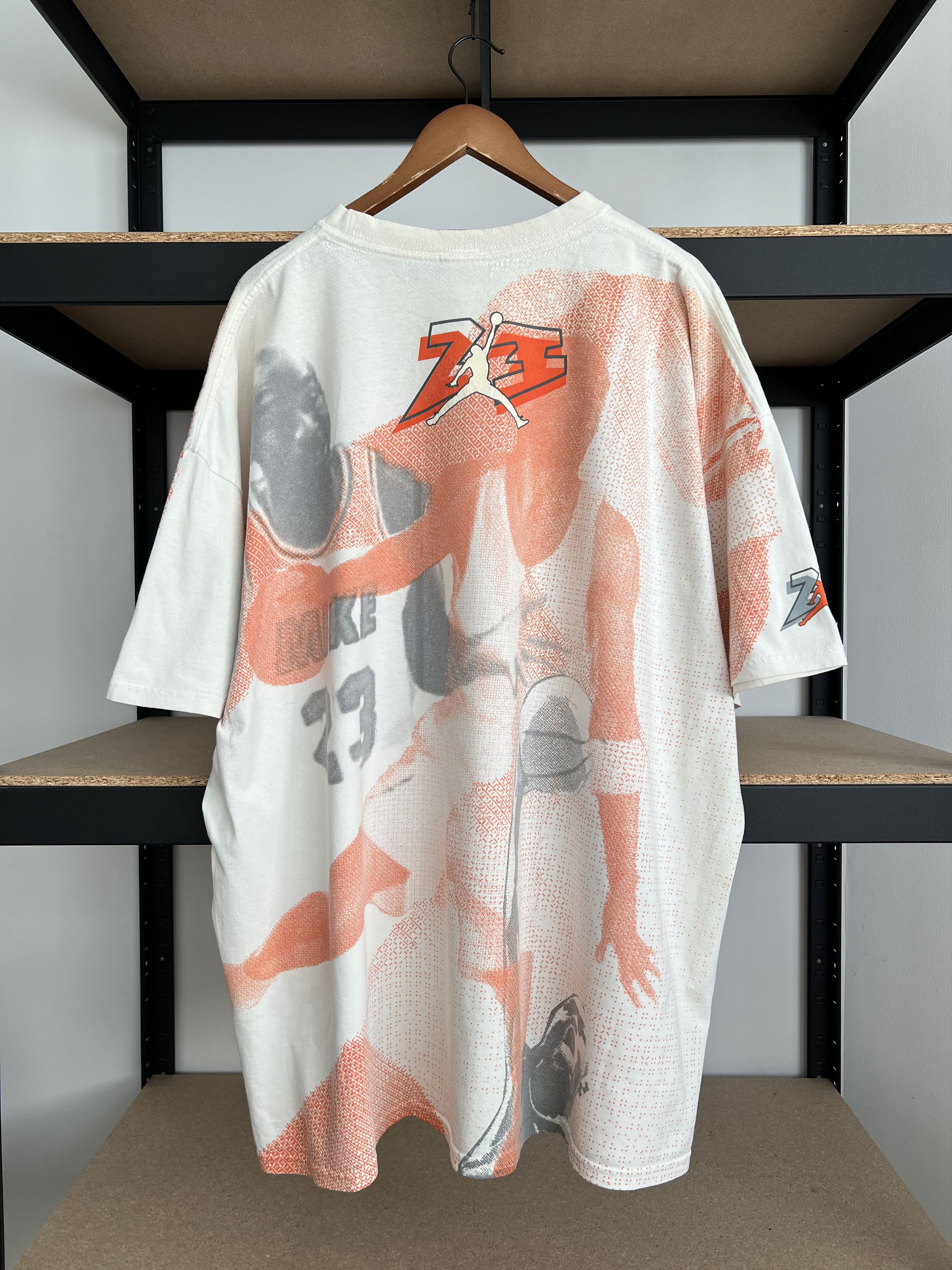 Nike Vintage Nike Jordan Michael Jordan #23 AOP T-shirt Sz 3XL Size US XXL / EU 58 / 5 - 2 Thumbnail