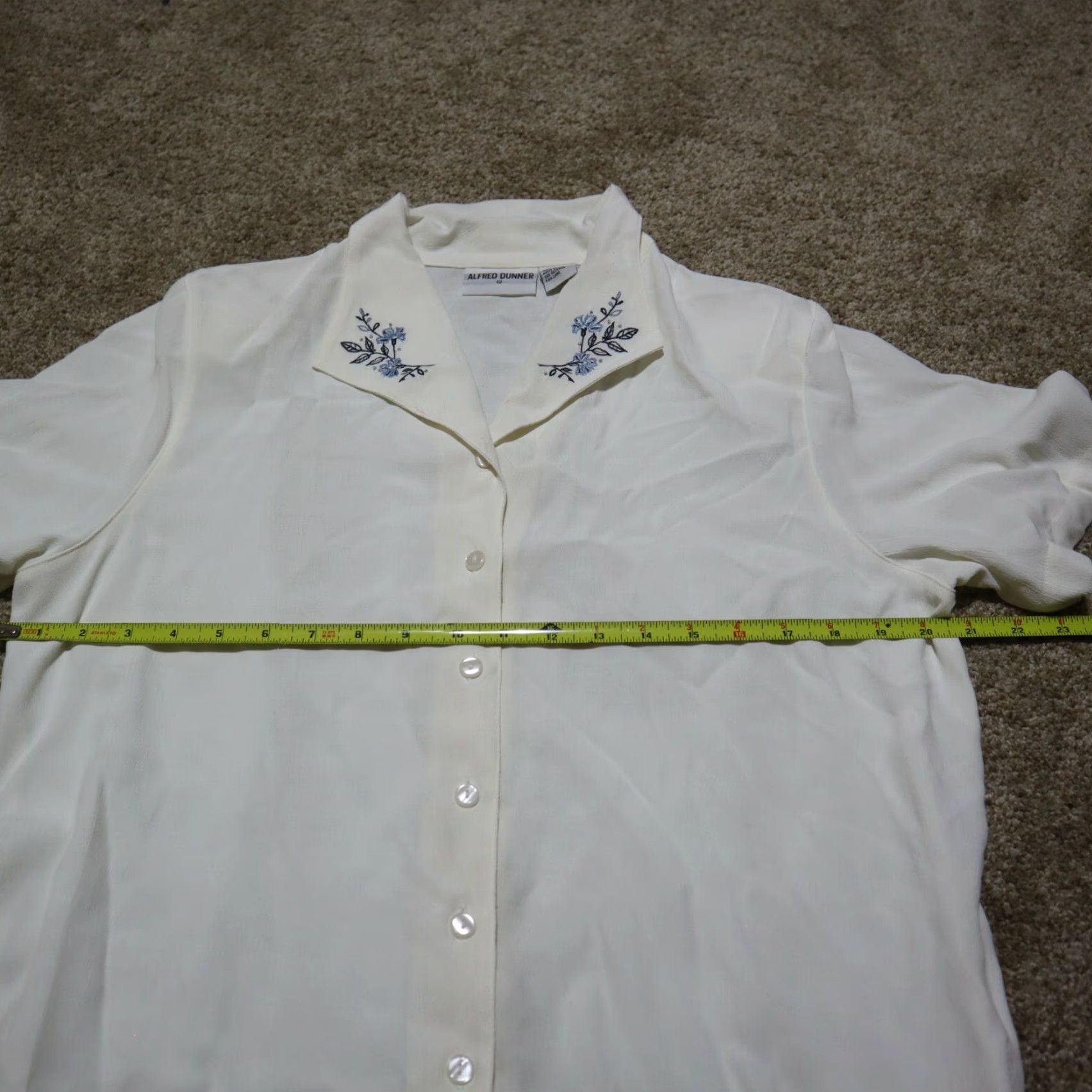 Vintage Alfred Dunner Shirt Womens Adult Size 12 White Embroidered Padded Short Sleeve Button Down Casual Size XL / US 12-14 / IT 48-50 - 4 Thumbnail