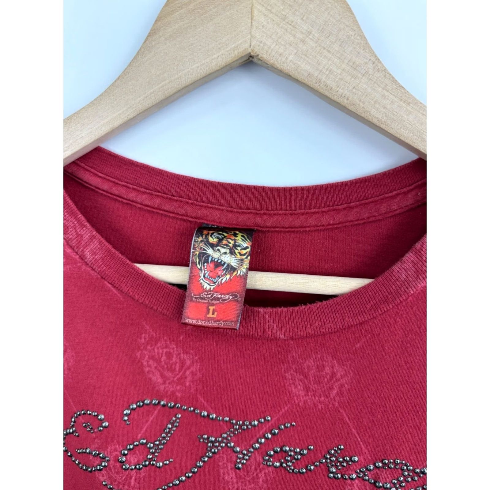Ed Hardy VINTAGE ED Hardy T-Shirt Men L Red Retro 7829 Christian Audigier USA Sleeve Short Crew Neck cotton Size US L / EU 52-54 / 3 - 5 Thumbnail