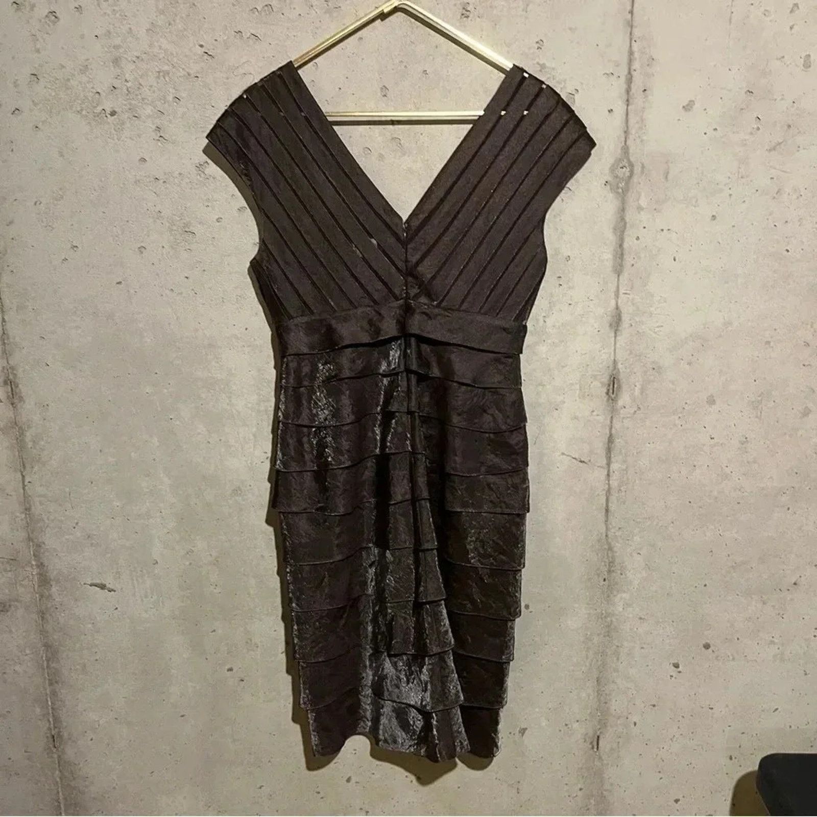 Adrianna Papell Adrianna Papell Women Sleeveless Bandage Ruffle Dress Sz 12 Size XL / US 12-14 / IT 48-50 - 4 Thumbnail