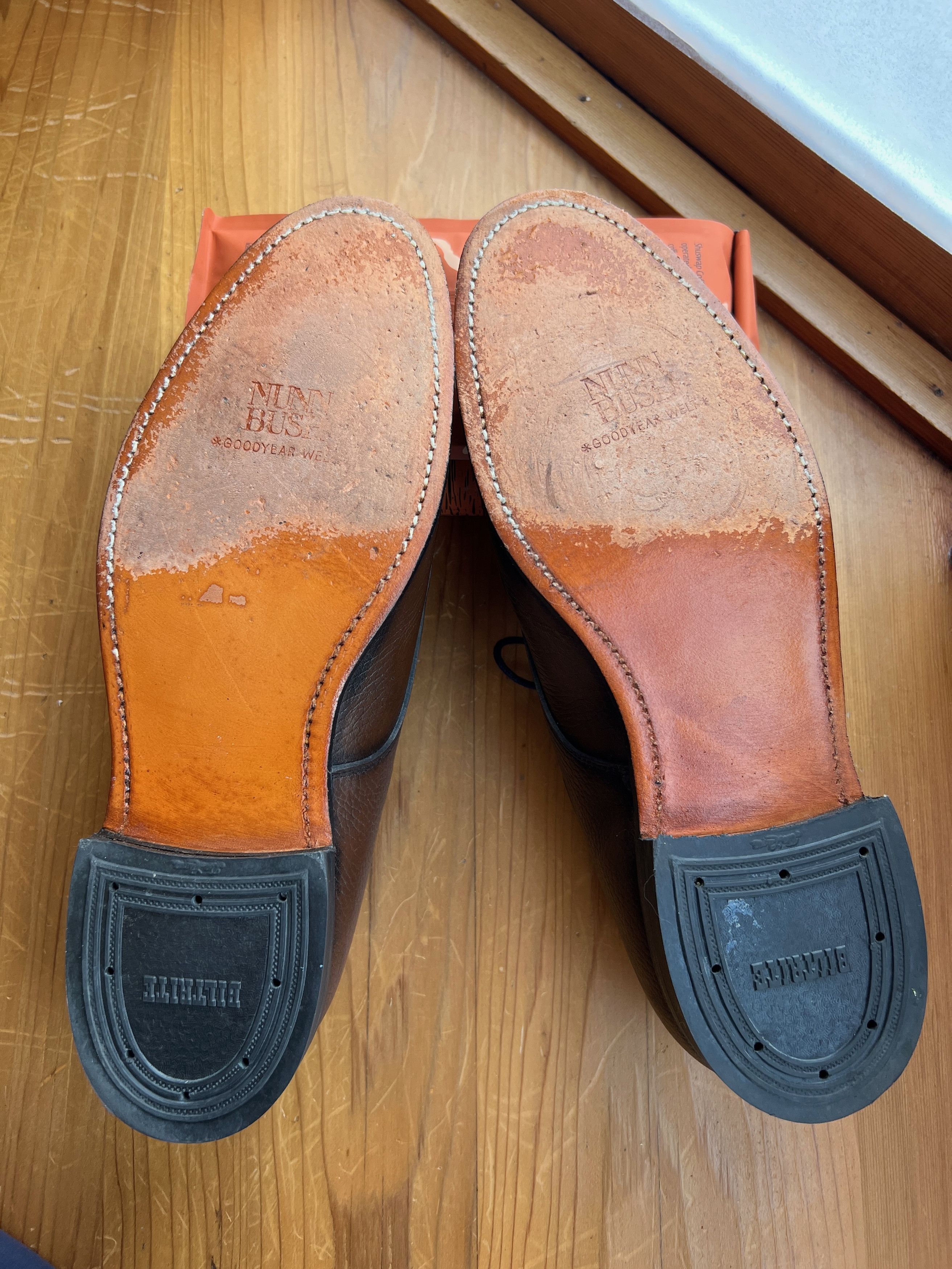 Nunn Bush Nunn Bush Pebbled Brown Oxfords Size US 10.5 / EU 43-44 - 7 Thumbnail