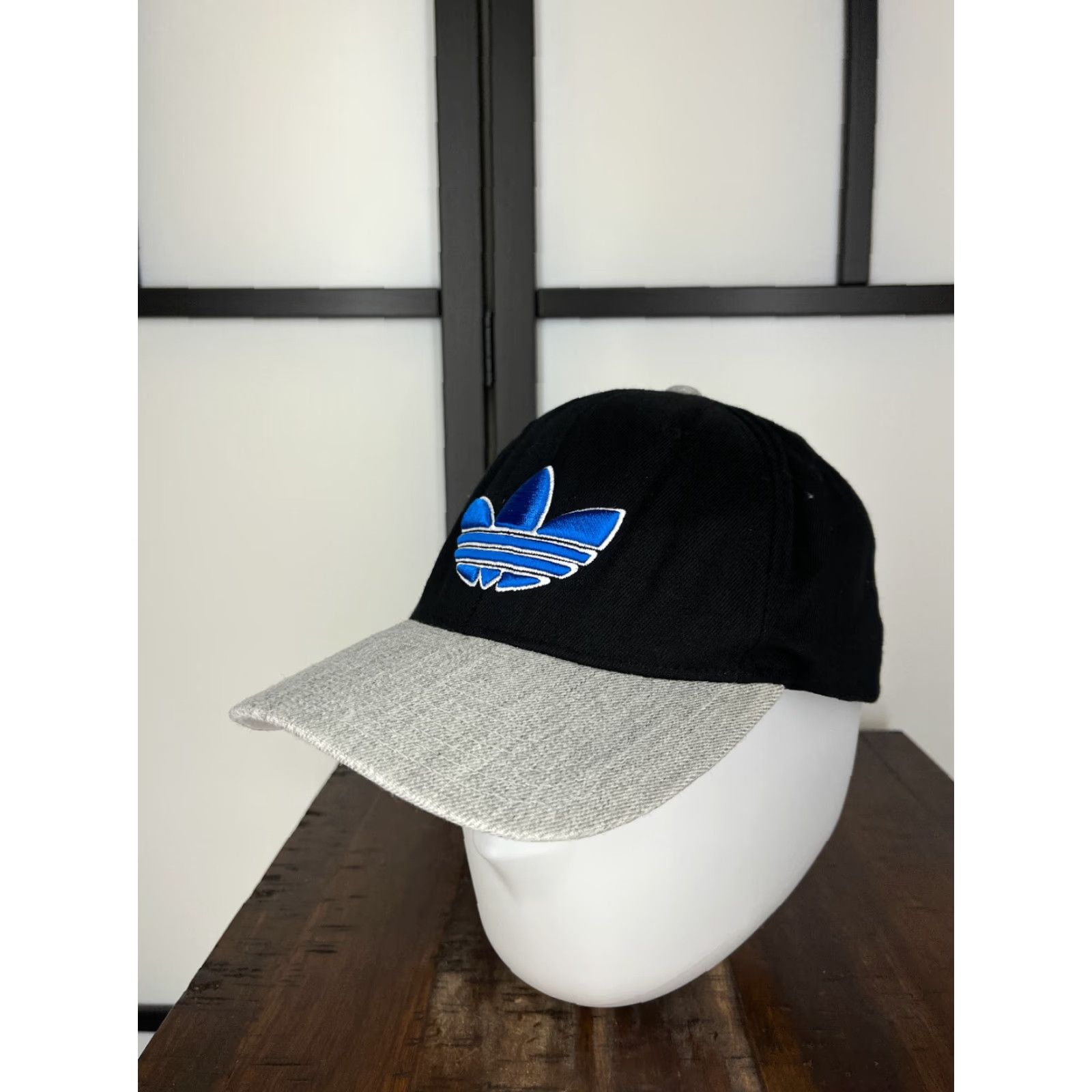 Adidas adidas Hat Cap Fitted Adult One Size Black Embroidered Acrylic Wool Blend Twill Baseball Cap Men Logo Outdoor Casual 90s, Vintage Mens Size ONE SIZE - 4 Thumbnail