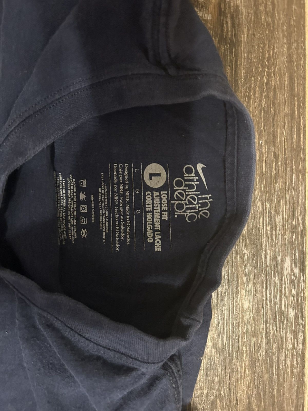 Nike Vintage navy blue Nike shirt Size US L / EU 52-54 / 3 - 3 Thumbnail