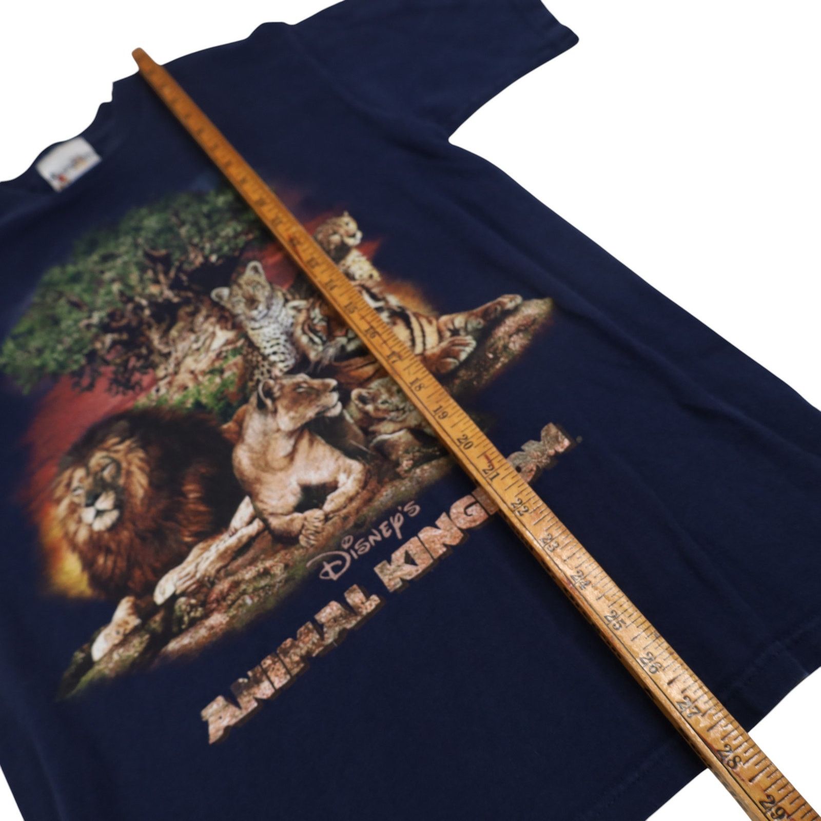 Disney Vintage Disney Animal Kingdom Graphic T shirt Size US M / EU 48-50 / 2 - 7 Thumbnail