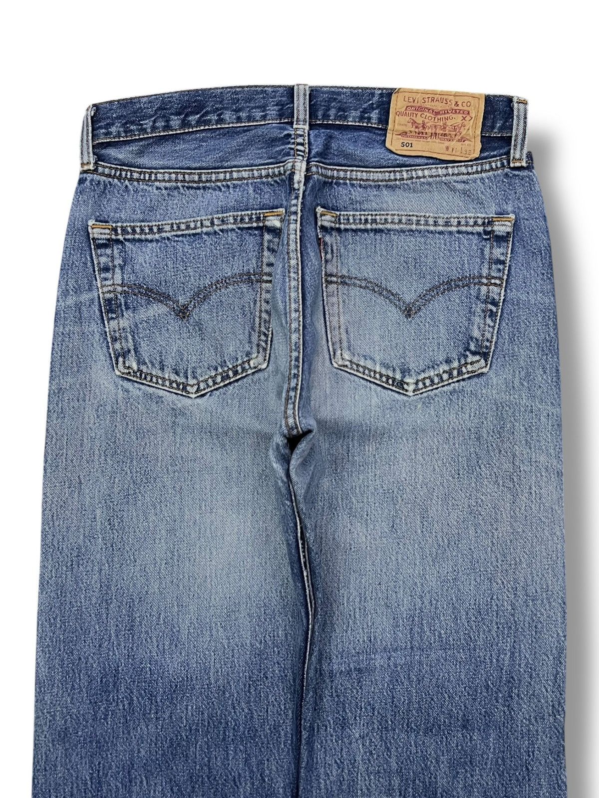 Levi's Vintage 90s Levi’s 501 - Faded, Ripped & Distressed Denim Size US 30 / EU 46 - 5 Thumbnail