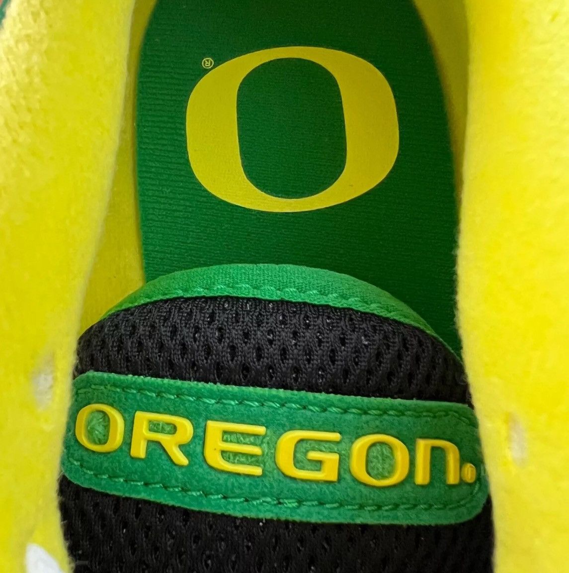 Other Nike Air Max Solo ‘Oregon Ducks’ Men’s Sneakers FZ4837-001 Size US 10 / EU 43 - 8 Thumbnail