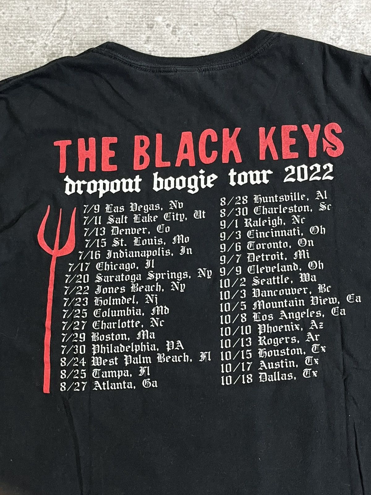 Band Tees The Black Keys 2022 Dropout Boogie Tour Wild Child Devil Tee Size US M / EU 48-50 / 2 - 4 Thumbnail