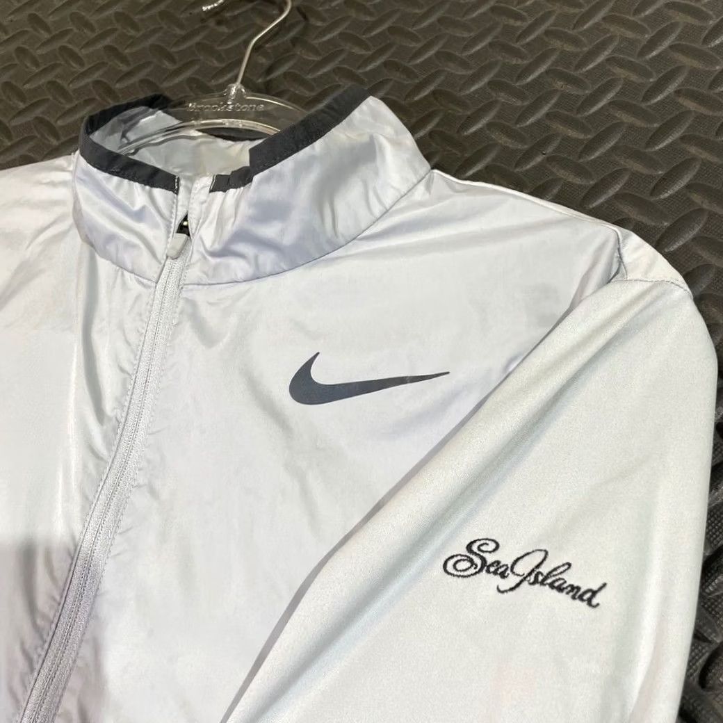 Nike Nike Golf Sea Island Light Gray Active Full Zip Light Weight Jacket Women's XL Gray Track Jacket Size XL / US 12-14 / IT 48-50 - 2 Thumbnail
