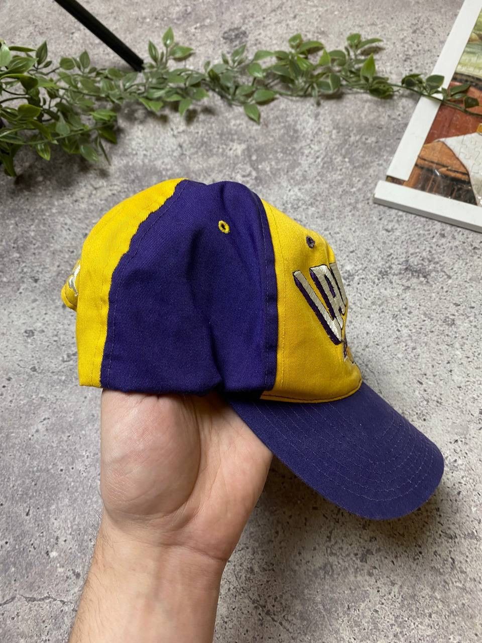NBA × Vintage Vintage Lakers Cap Sport Specialties NBA 00’s Los Angeles Size ONE SIZE - 4 Thumbnail