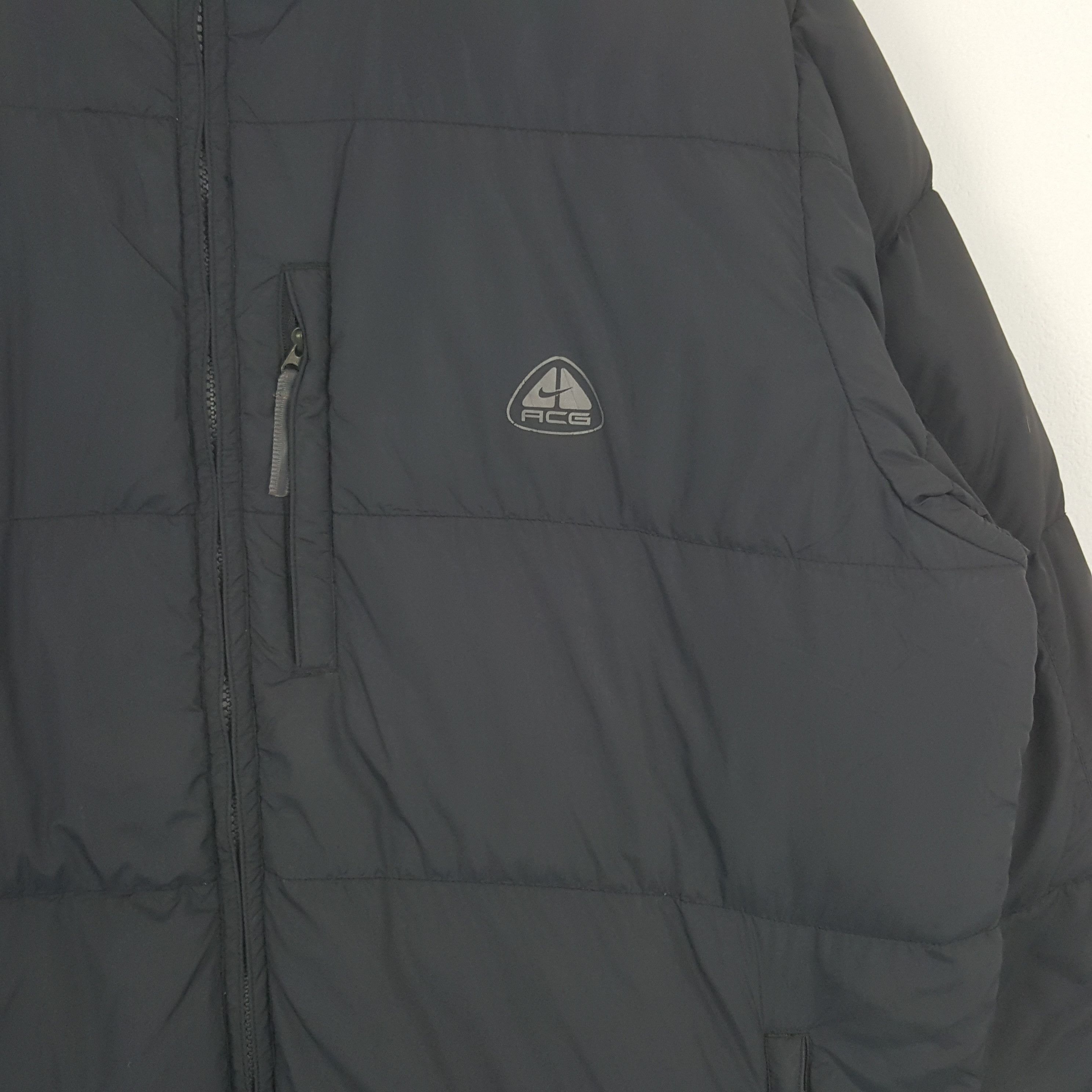 Nike ACG Vintage Nike ACG Reversible Outdoor Puffer Jacket RR17 Size US L / EU 52-54 / 3 - 2 Thumbnail