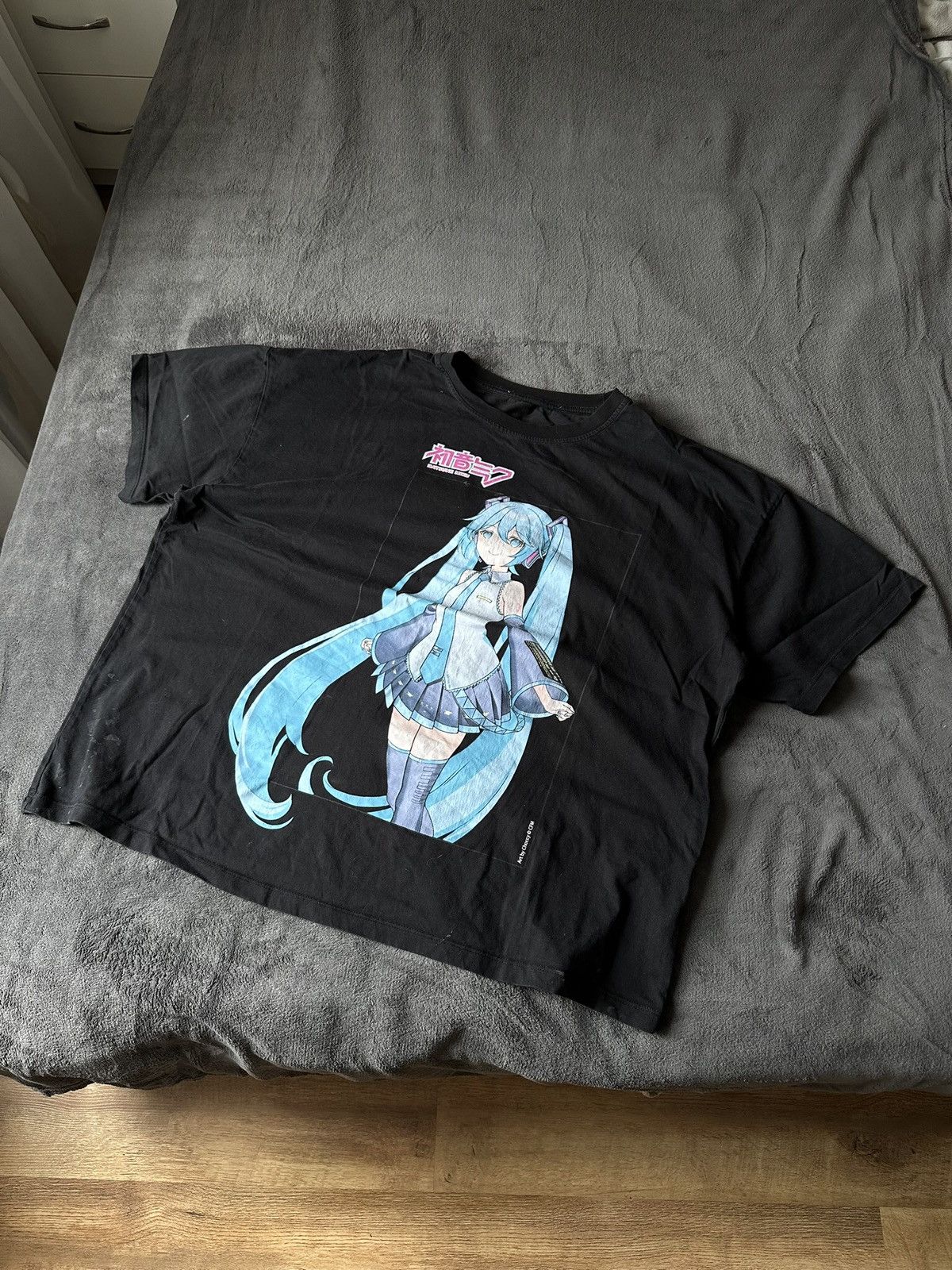 Japanese Brand × Vintage Vintage Hatsune Miku T-Shirt Anime Size US XL / EU 56 / 4 - 1 Thumbnail
