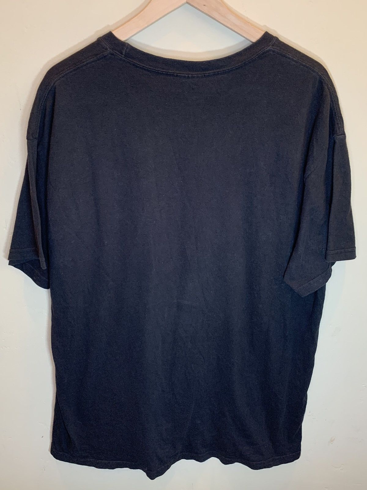 Band Tees RARE* Vintage As I Lay Dying Metalcore Band T-Shirt Y2K 2005 Size US XL / EU 56 / 4 - 4 Thumbnail