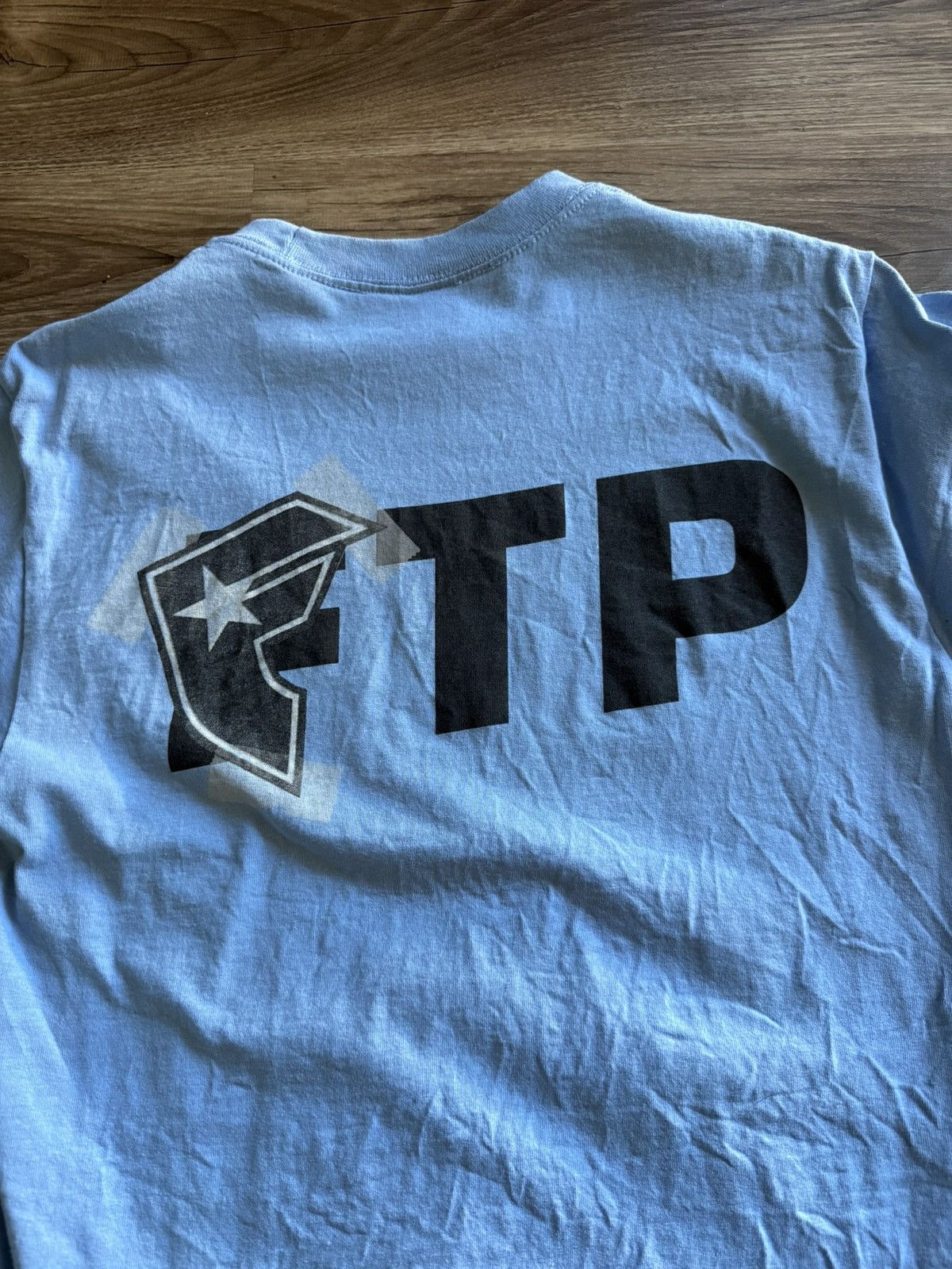 Famous Stars And Straps × Fuck The Population FTP Famous Logo Tee Sky Blue size Medium Size US M / EU 48-50 / 2 - 6 Thumbnail