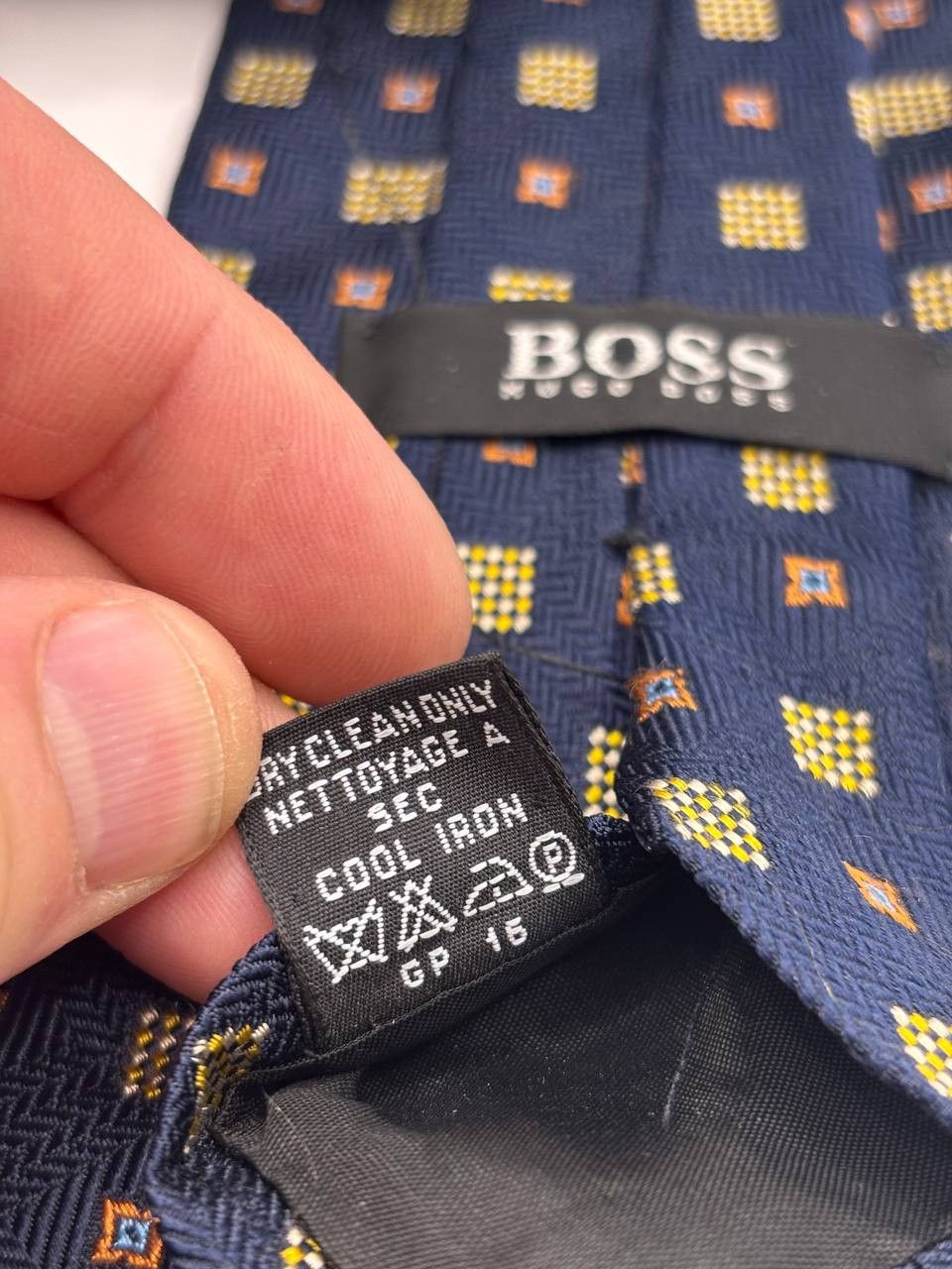 Hugo Boss Hugo Boss Silk Geometric Tie - Navy/Blue - Made in Italy Size ONE SIZE - 8 Thumbnail