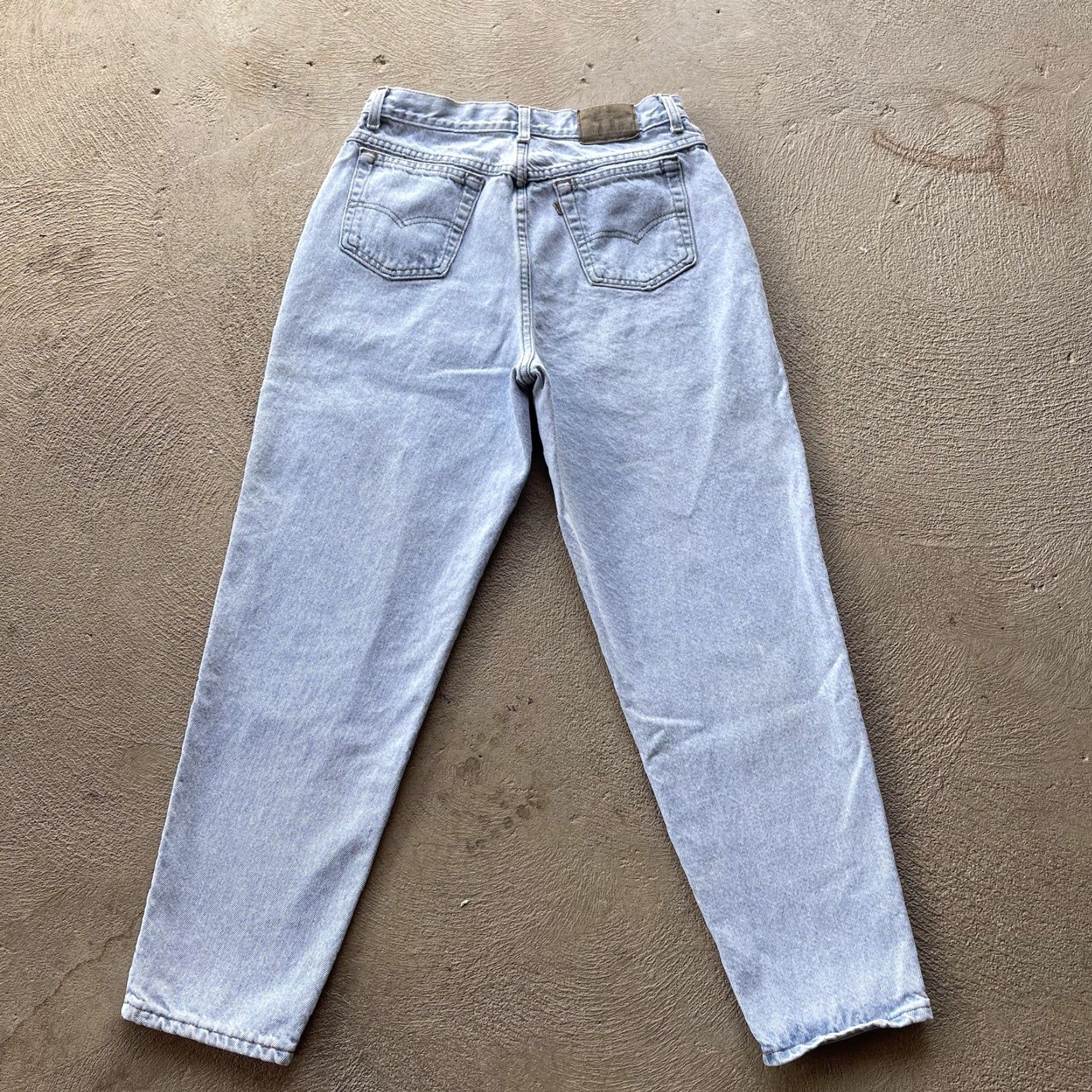 Levi's VINTAGE Levi's Jeans Womens 12 Blue Tapered Fit Denim 90s High Rise Regular Size 29" - 2 Thumbnail