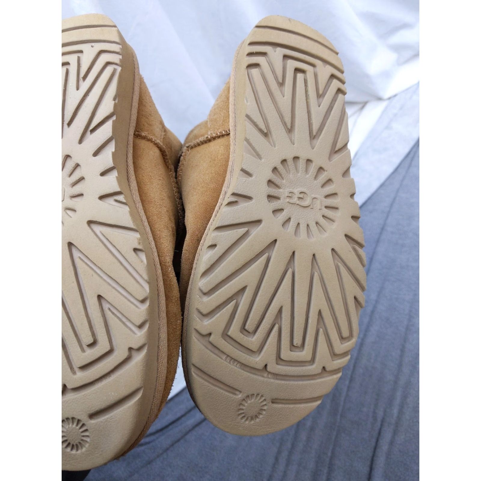 Ugg UGG Boots Womens Size 9 Brown Suede Ankle Shearling Logo Pull On Booties Size US 9 / IT 39 - 6 Thumbnail