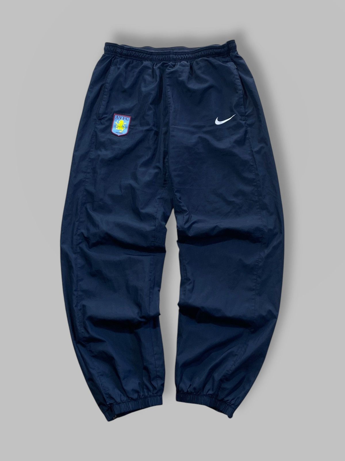 Nike 🔥 VINTAGE NIKE ASTON VILLA DRILL NYLON TRACK PANTS Y2k Size US 34 / EU 50 - 1 Thumbnail