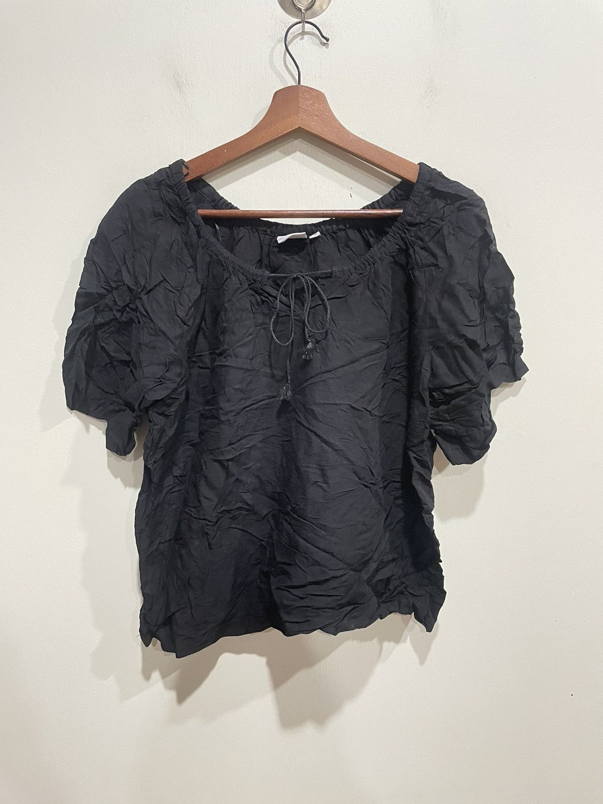 JW Anderson × Uniqlo J.W.Anderson X Uniqlo Blouse Size M / US 6-8 / IT 42-44 - 1 Thumbnail