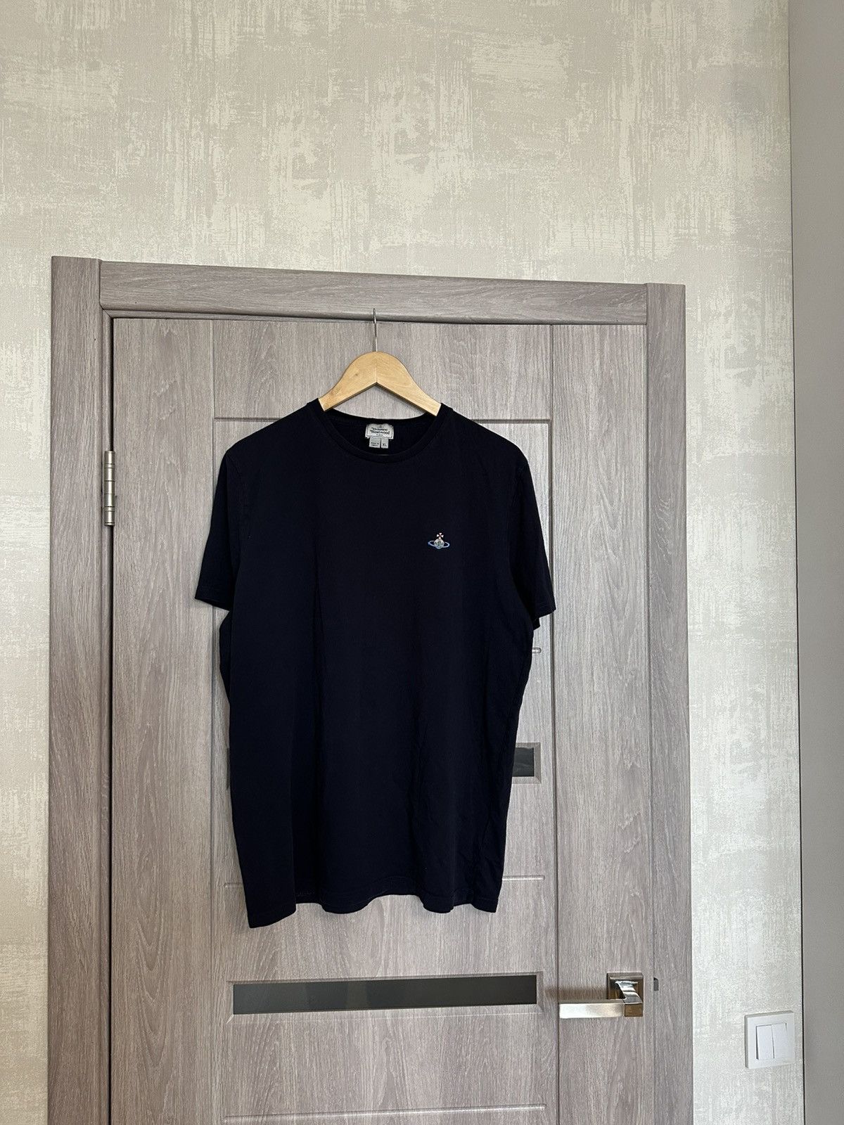 Vivienne Westwood VIVIENNE WESTWOOD LOGO TEE SHIRT MEN'S SIZE XL Size US XL / EU 56 / 4 - 2 Thumbnail