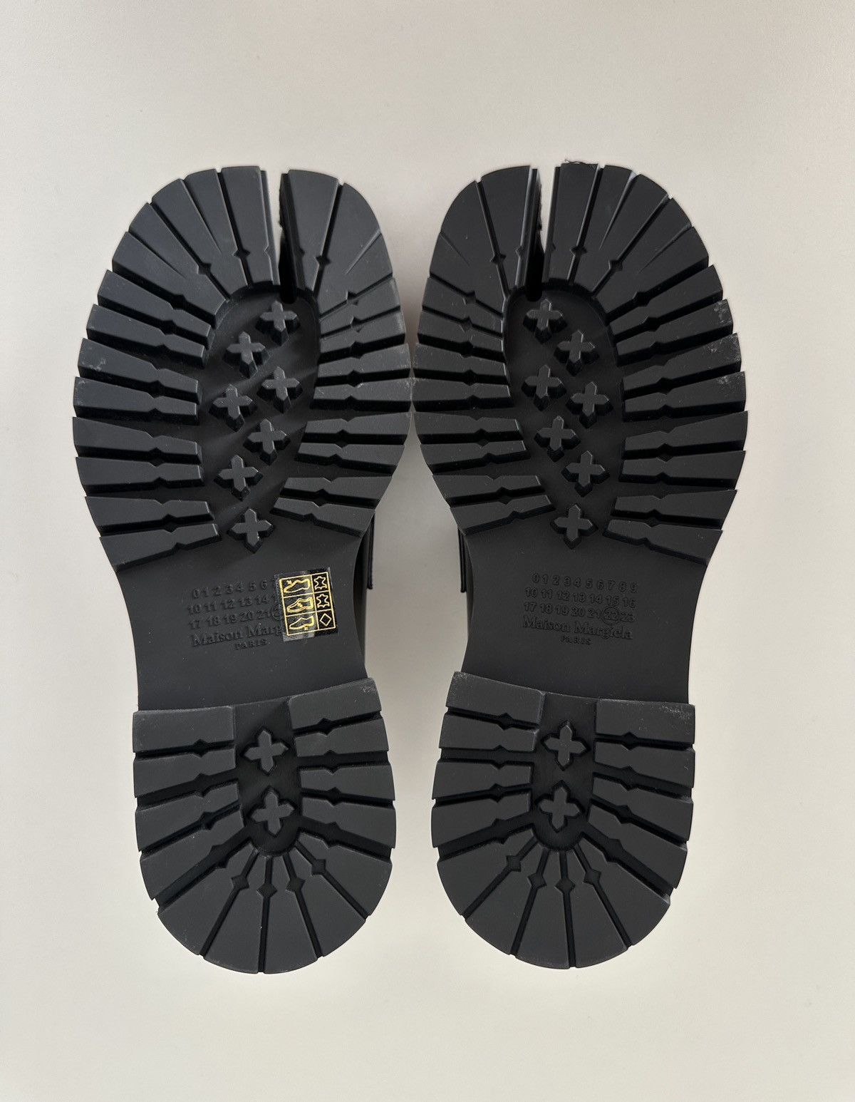 Maison Margiela Margiela tabi loafers Size US 9 / EU 42 - 9 Thumbnail