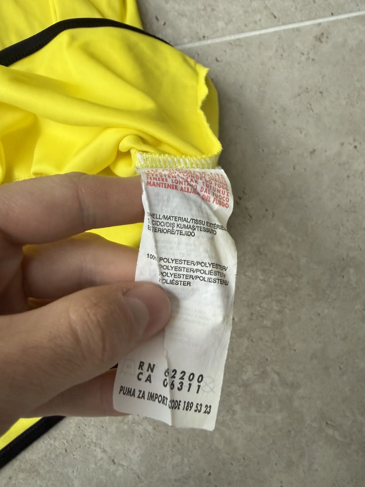 Puma Puma Borussia Dortmund Soccer Jersey Streetwear Rare Size US S / EU 44-46 / 1 - 4 Thumbnail