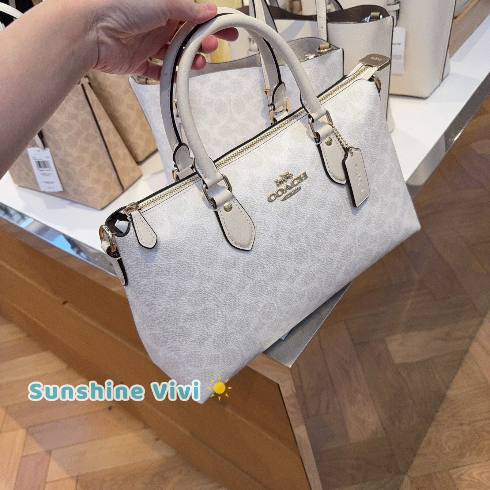 Coach NWT Coach Georgia Satchel Bag CW422 Gold/White /Chalk Size ONE SIZE - 2 Thumbnail
