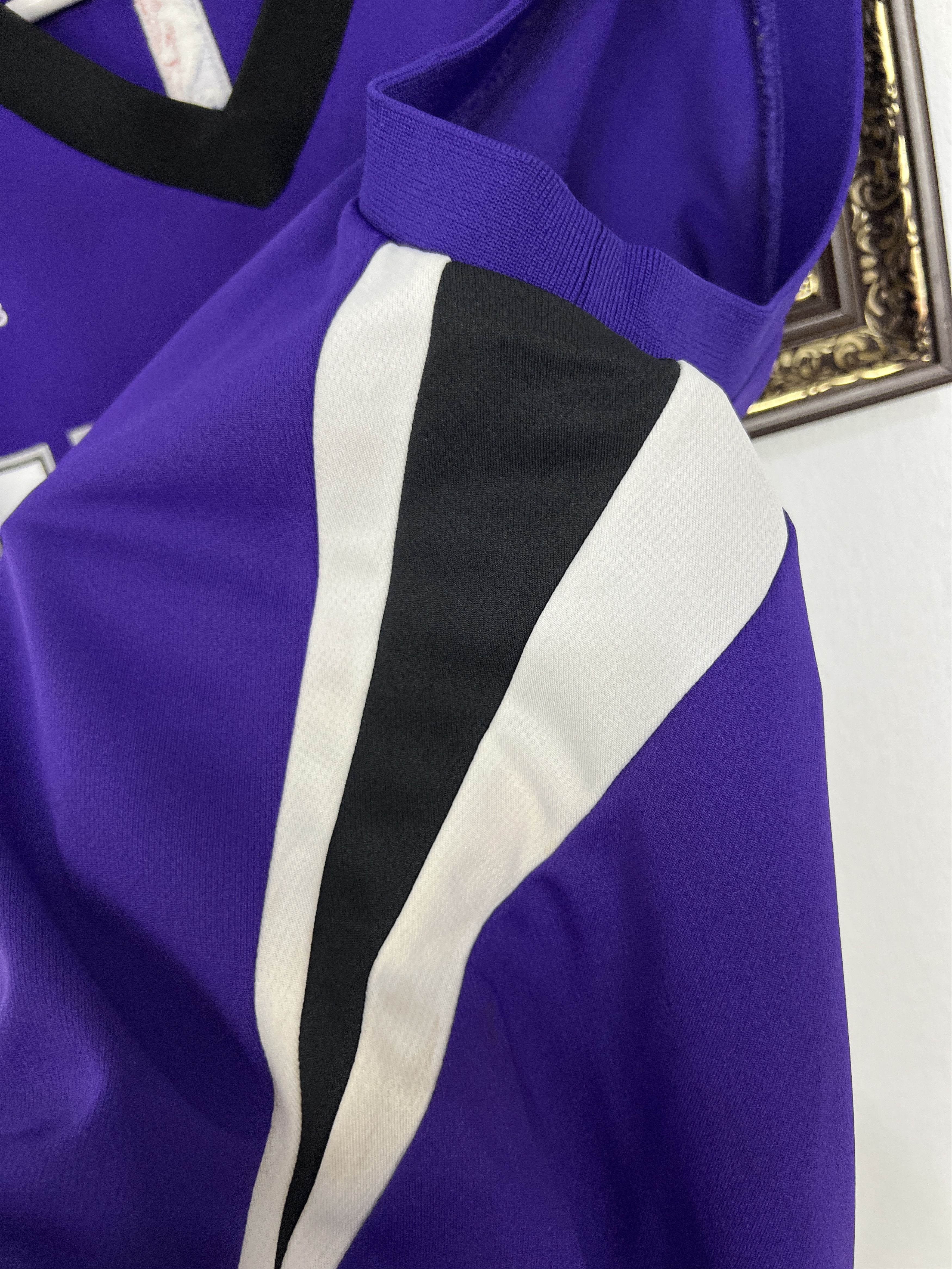 Adidas Adidas Demarcus Cousins Sacramento Kings NBA Jersey Swingman Size US M / EU 48-50 / 2 - 5 Thumbnail
