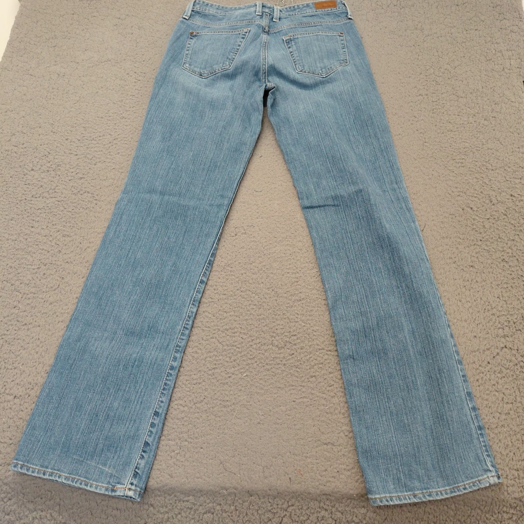 Eddie Bauer Eddie Bauer Jeans Women’s Size 6 L Blue Classic Fit Straight Leg Medium Wash Shirt? Size 28" / US 6 / IT 42 - 4 Thumbnail