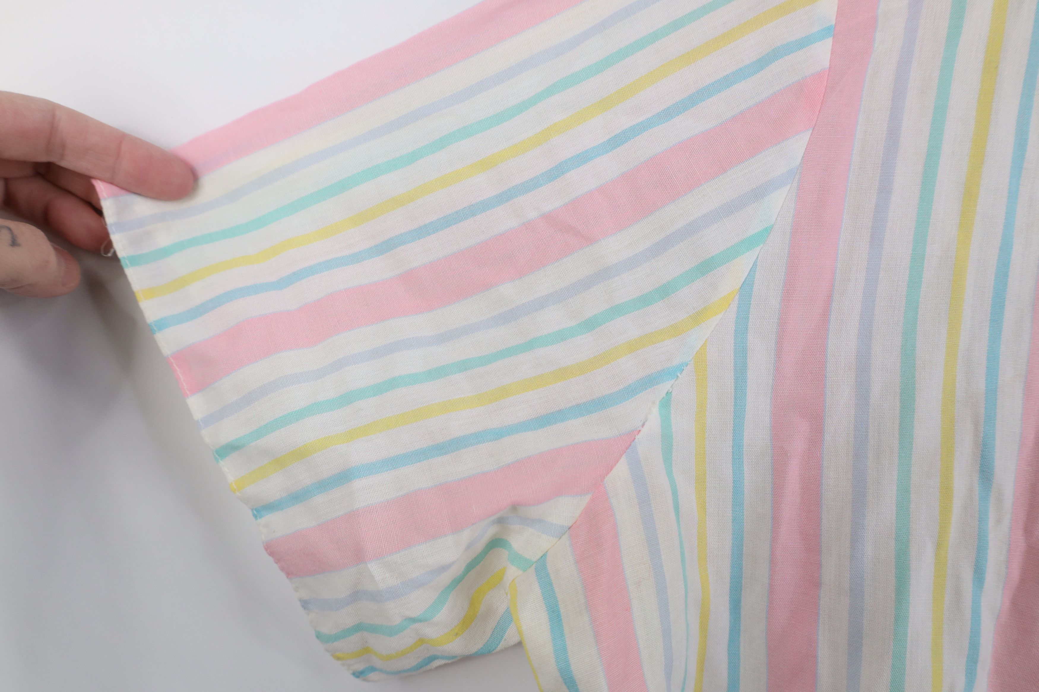 Vintage Vintage 70s 80s Streetwear Rainbow Striped Button Shirt Size S / US 4 / IT 40 - 8 Thumbnail