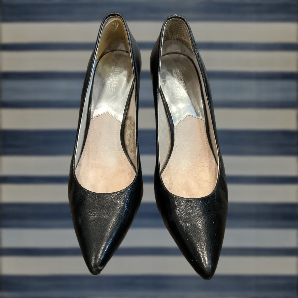 Vintage VINTAGE Michael Kors Flex Patent-Leather Kitten-Heel Pump Black Size 9.5 Women Pumps Size US 8 / IT 38 - 1 Thumbnail