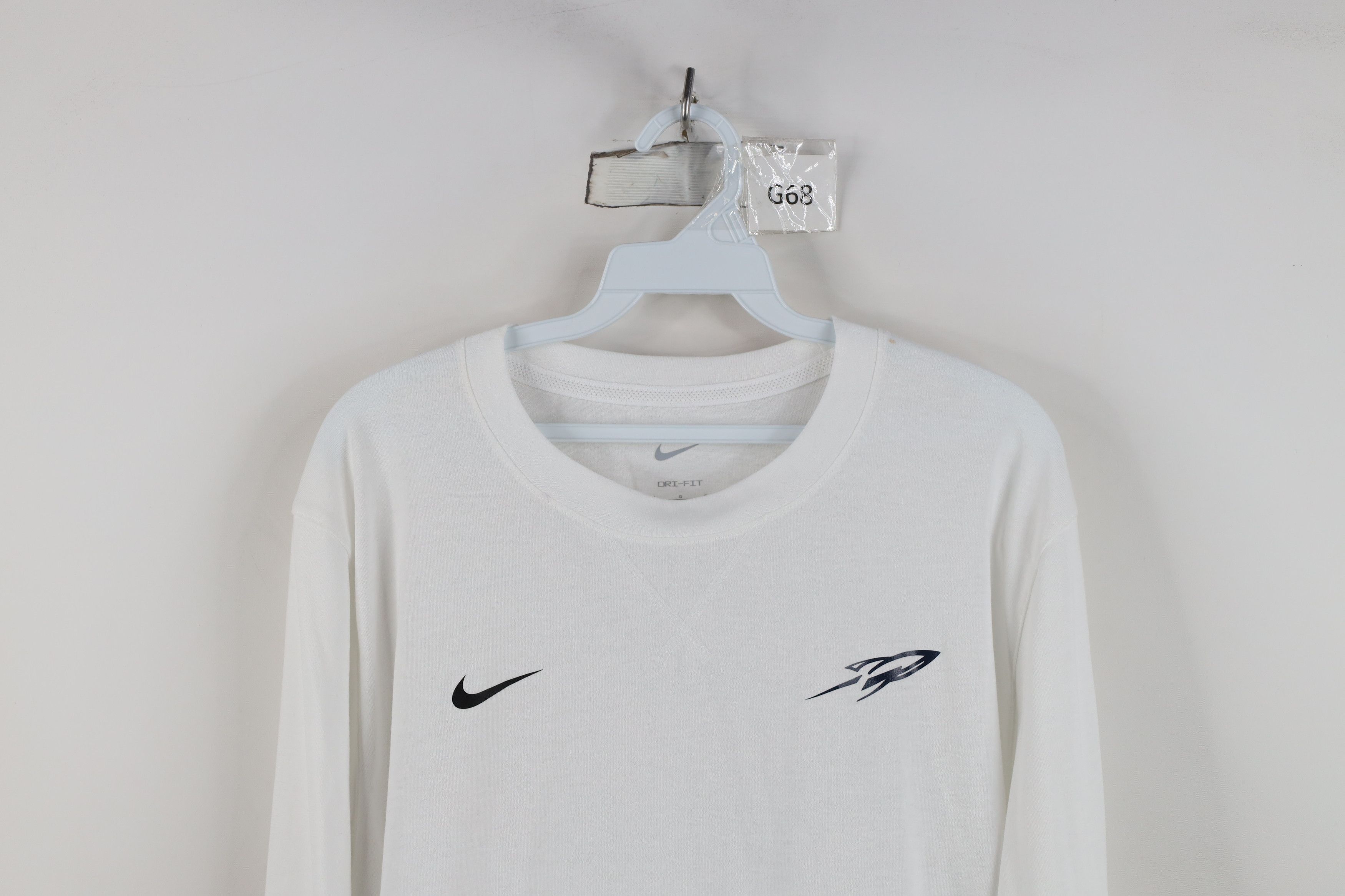 Nike Nike Issued University of Toledo Rockets Long Sleeve T-Shirt Size US L / EU 52-54 / 3 - 2 Thumbnail