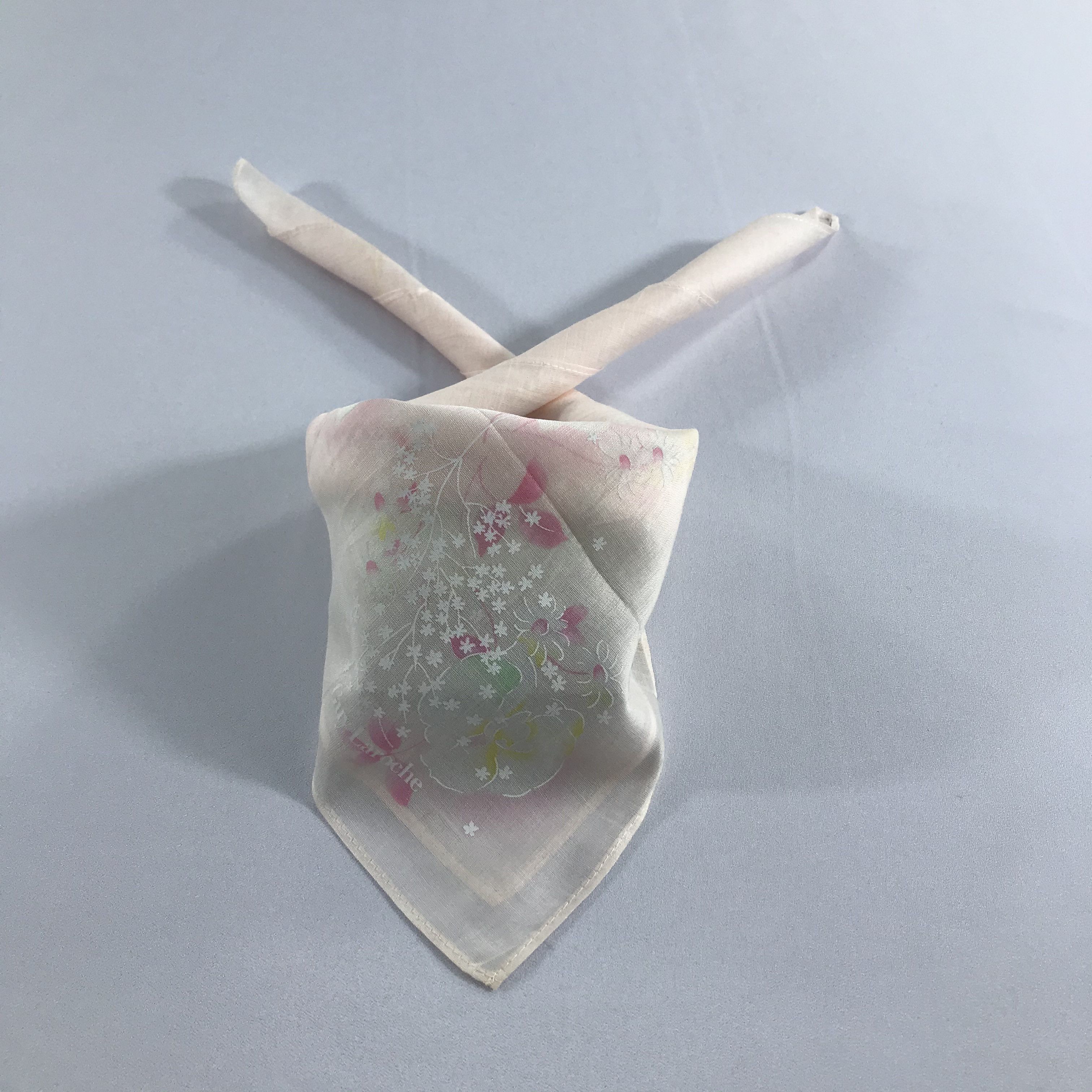 Guy Laroche Guy Laroche Handkerchief Neckerchief Bandana H1170 Size ONE SIZE - 1 Thumbnail