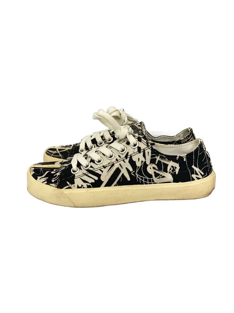 Maison Margiela Graffiti Tabi Sneakers Size US 7 / IT 37 - 1 Thumbnail