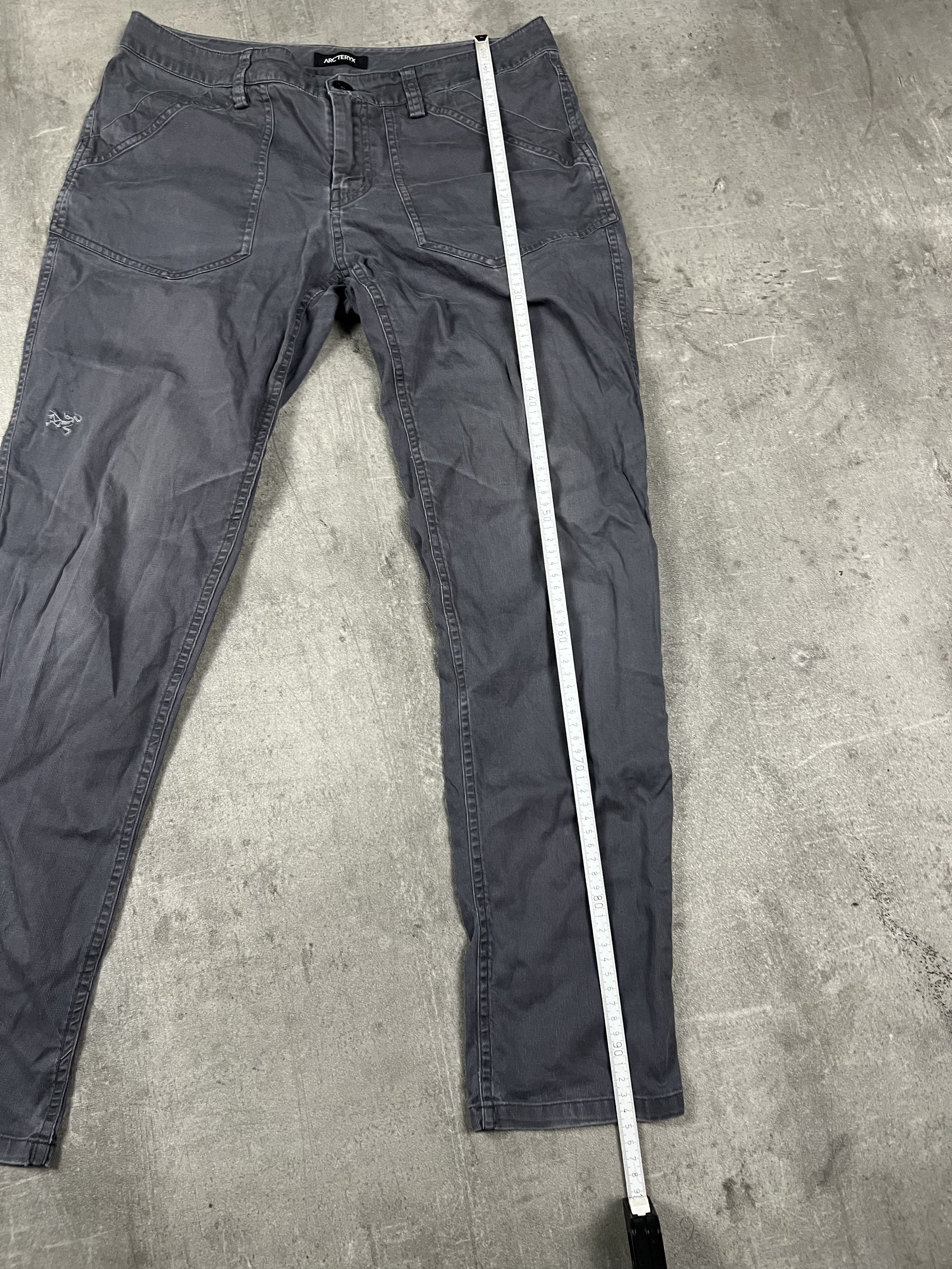 Arc'teryx arcteryx pants for womens size 10 taile gorpcore Size 32" / US 10 / IT 46 - 7 Thumbnail