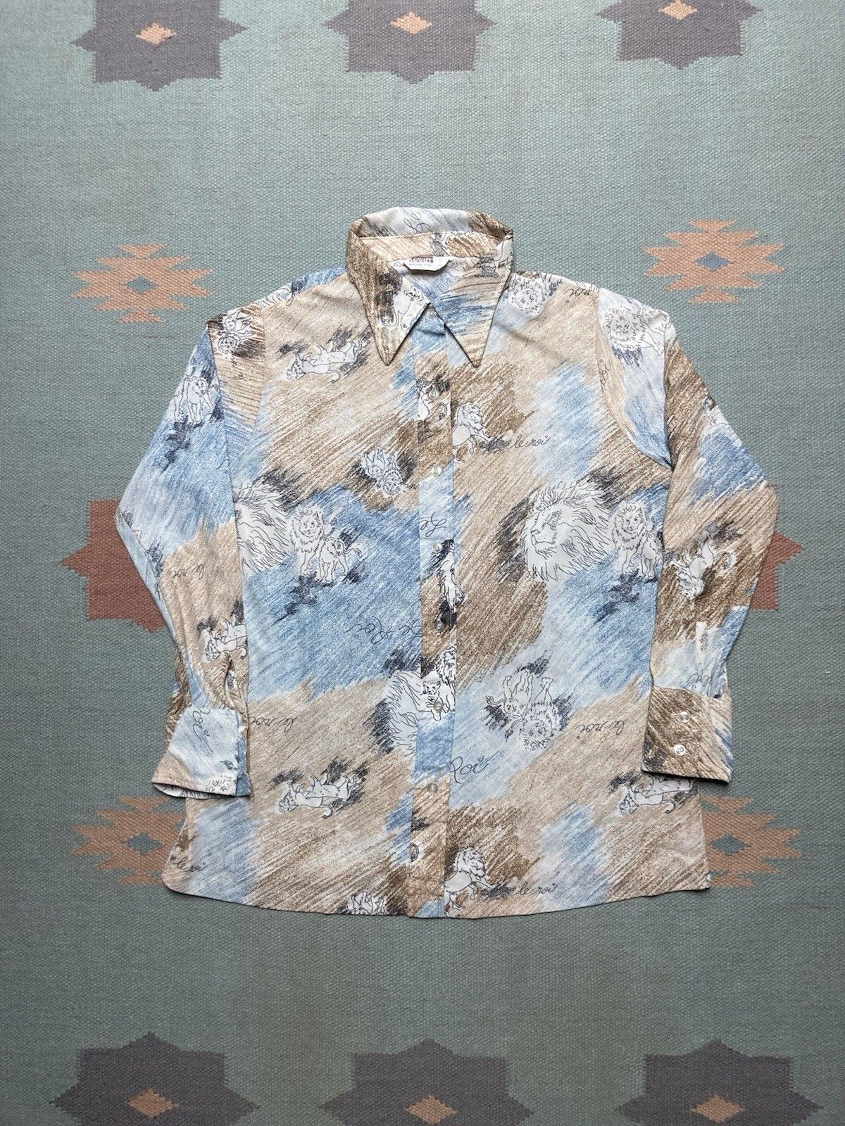 Vintage Vintage 70s disco shirt abstract lion dagger collar small Size US S / EU 44-46 / 1 - 1 Thumbnail