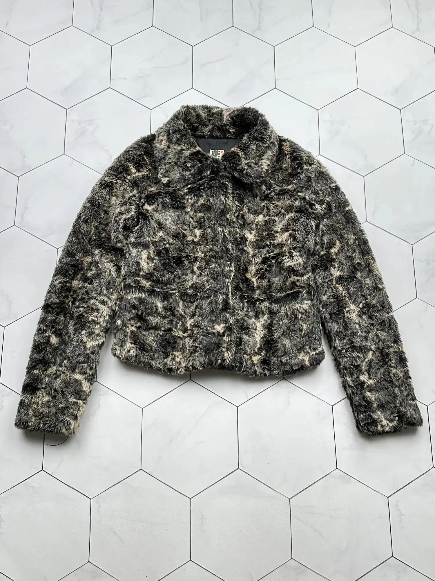 Japanese Brand Vintage Faux Fur Cropped Jacket (B444)D15E2 Size S / US 4 / IT 40 - 1 Thumbnail