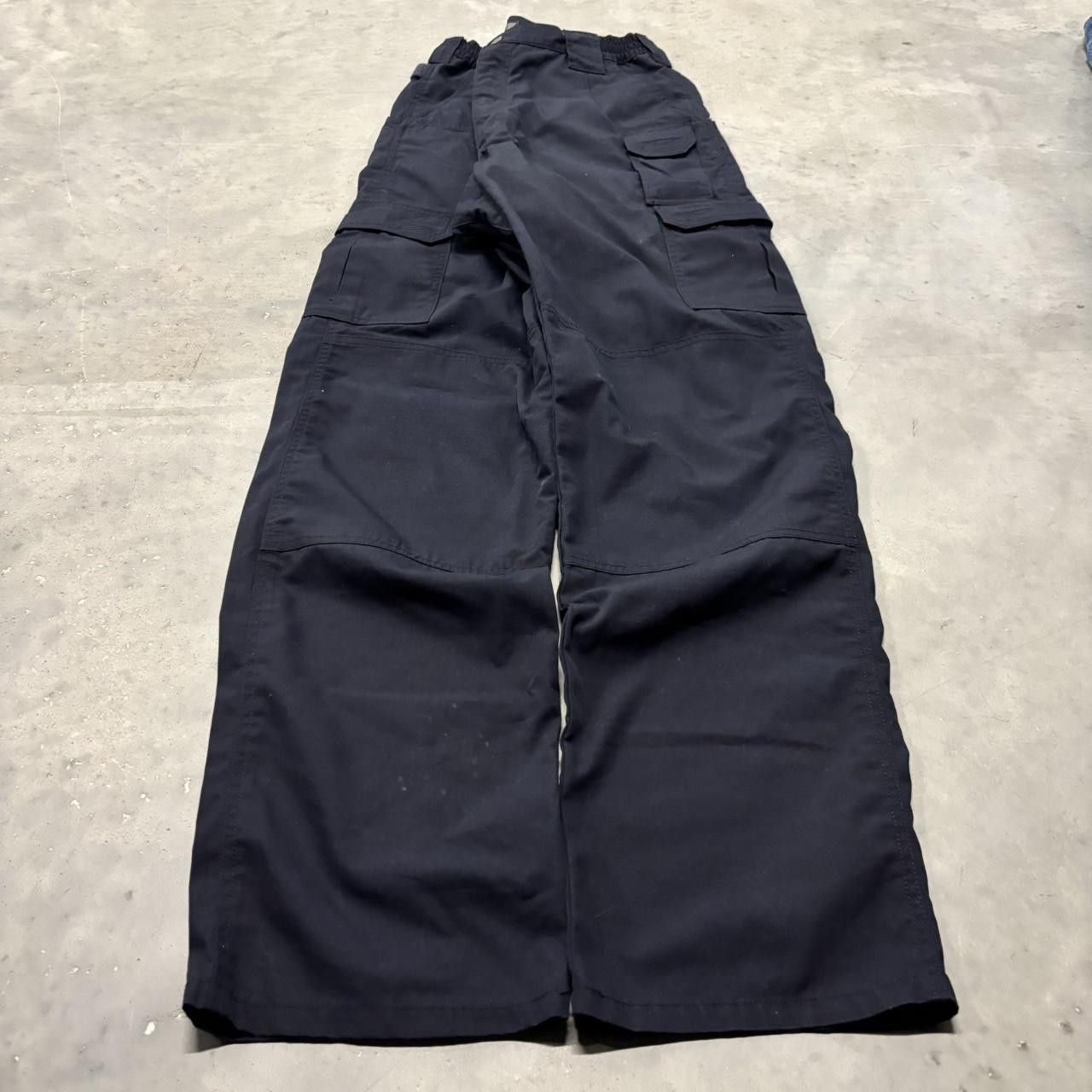 Japanese Brand × Vintage Crazy Vintage Y2K/2000s Baggy Black Streetwear Skater Workwear Cargo Pants! Size US 33 - 3 Thumbnail