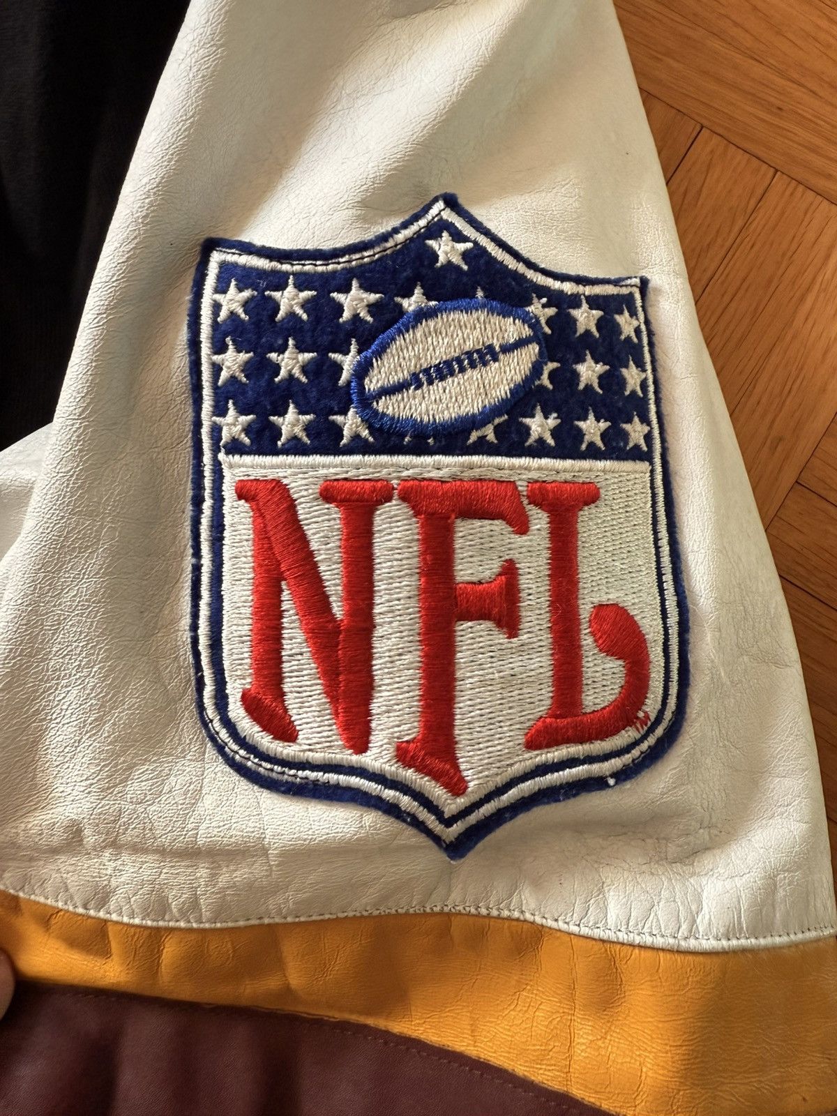 Jeff Hamilton Jeff Hamilton NFL Jacket, Washington Redskins – 90s Original Size US XL / EU 56 / 4 - 11 Thumbnail