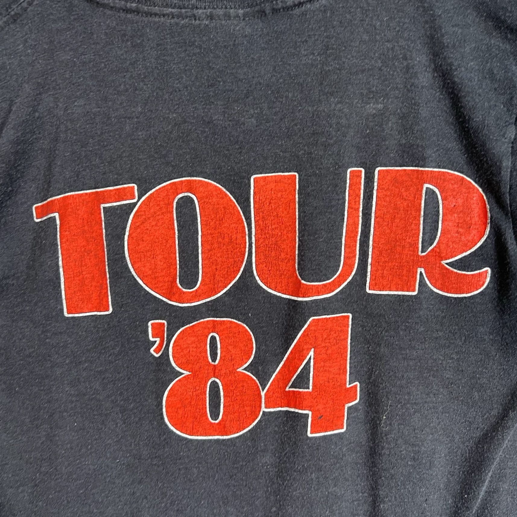 Vintage Vintage 1984 Chicago Band Concert Tour T Shirt Men Adult Medium Sleeveless Black Graphic Tee 1980s Music Festival Retro Size US M / EU 48-50 / 2 - 7 Thumbnail