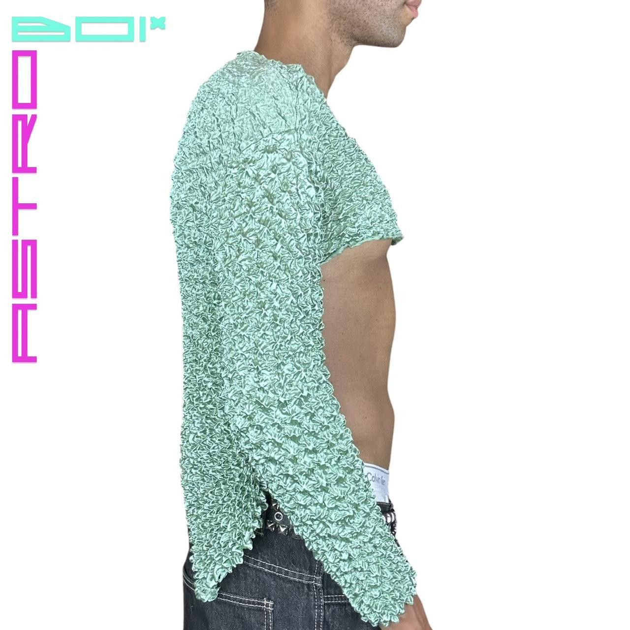 Other ASTROBOI* ASYMMETRIC PASTEL GREEN POPCORN CROP TOP _ MEDIUM Size US M / EU 48-50 / 2 - 3 Thumbnail
