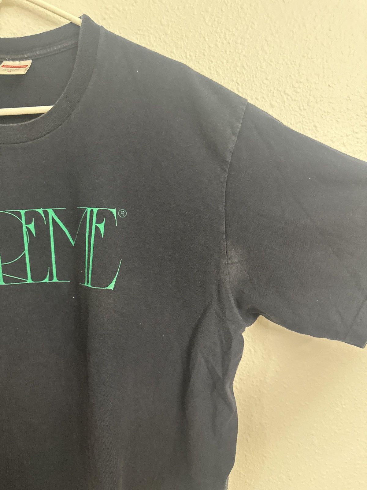 Supreme Supreme Trademark Tee Navy XL Size US XL / EU 56 / 4 - 4 Thumbnail