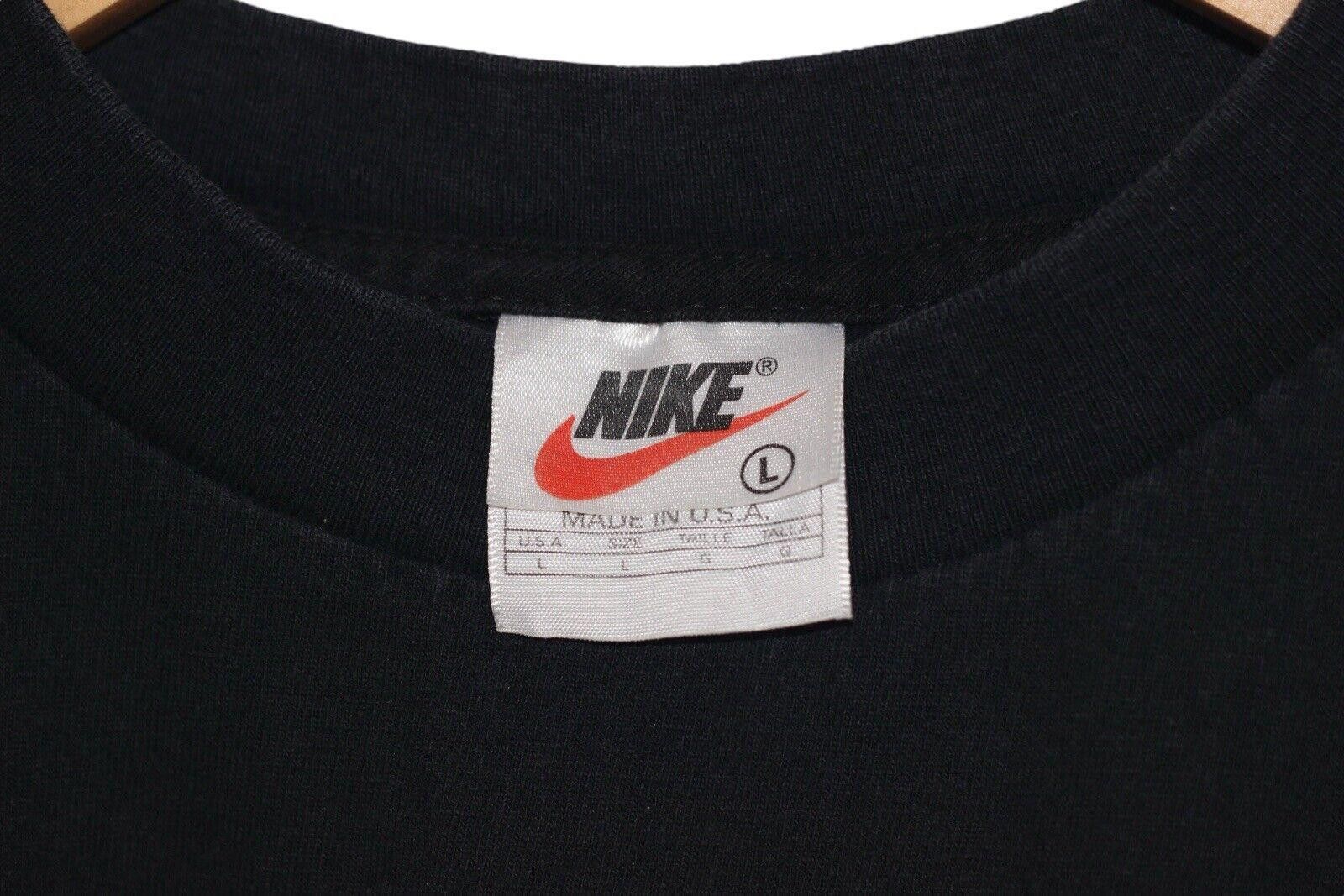 Nike Vintage 90s Nike Embroidered Black Shirt Made In USA Sz L Size US L / EU 52-54 / 3 - 4 Thumbnail