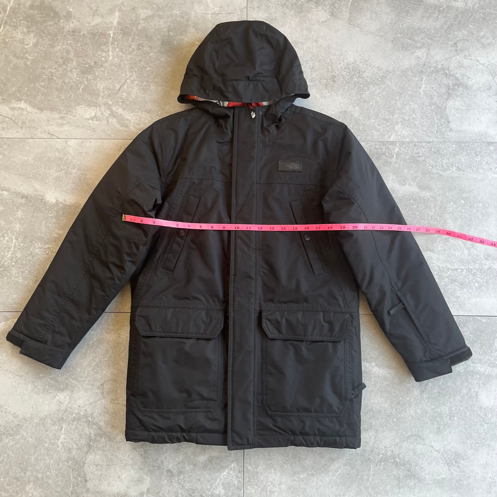 The North Face black Thermal lined north face puffer Size US L / EU 52-54 / 3 - 2 Thumbnail