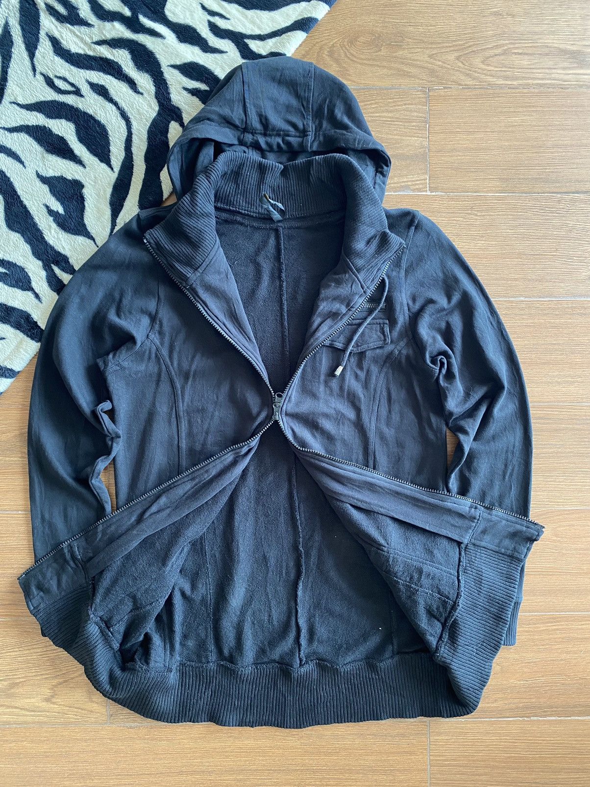 Japanes Amourire Gothic embroidered zip up Lgb Style