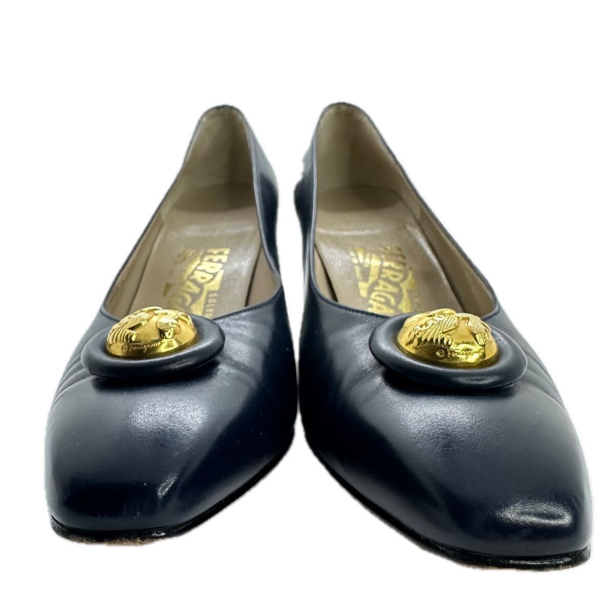 Salvatore Ferragamo Vintage Salvatore Ferragamo Sz 8.5AA Navy Leather Pumps Size US 8.5 / IT 38.5 - 3 Thumbnail