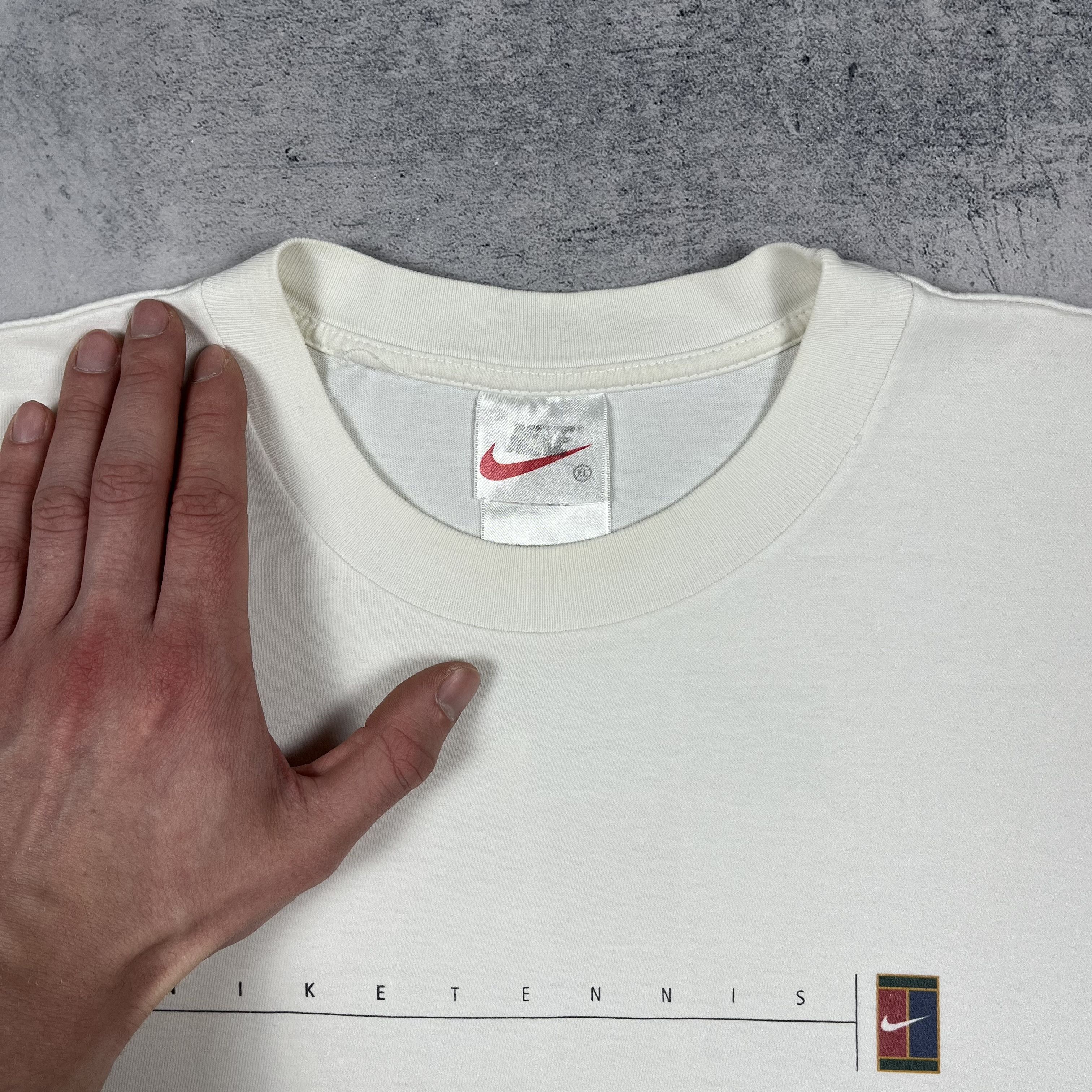 Nike Vintage Nike Challenge Court Big Logo T Shirt 90’s Size US XL / EU 56 / 4 - 19 Thumbnail