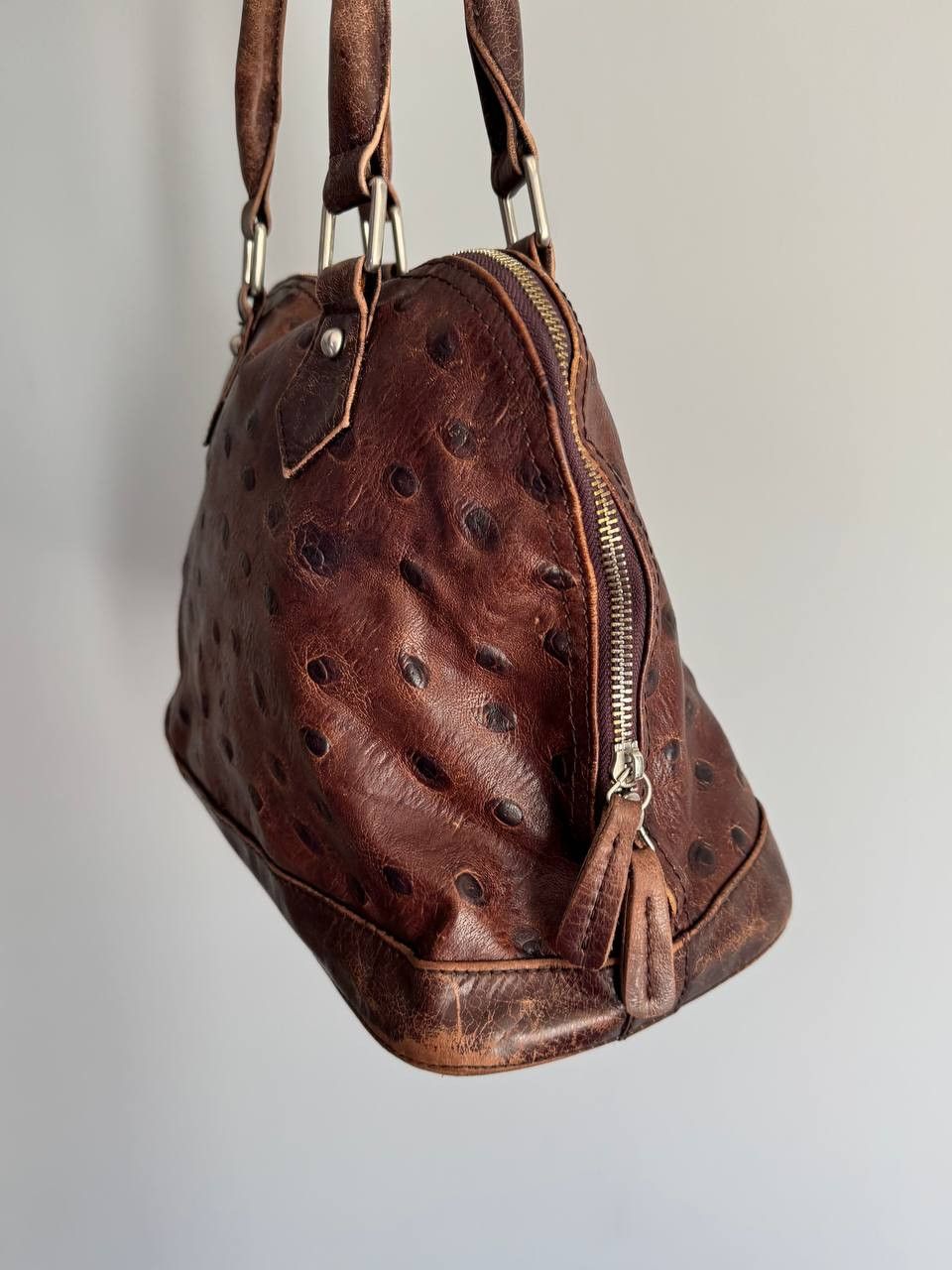 Vintage Vintage Leather Handbag Ostrich Embossed Brown Shoulder Bag Size ONE SIZE - 8 Thumbnail