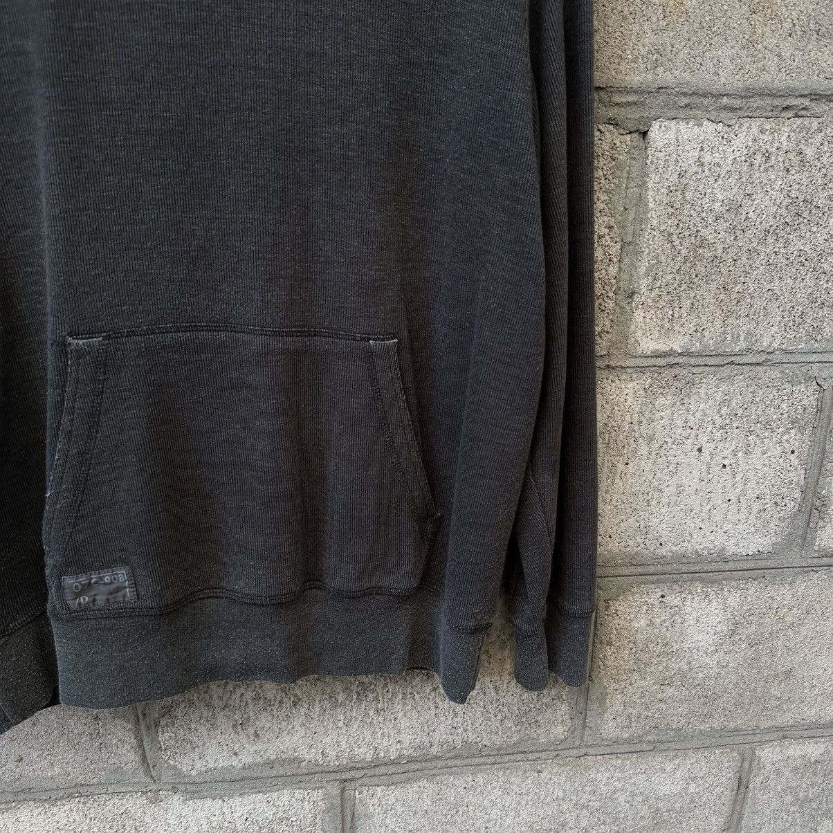 Burton Vintage Japan Archival Hoodie Burton Size L Y2K Grunge LGB Size US L / EU 52-54 / 3 - 4 Thumbnail