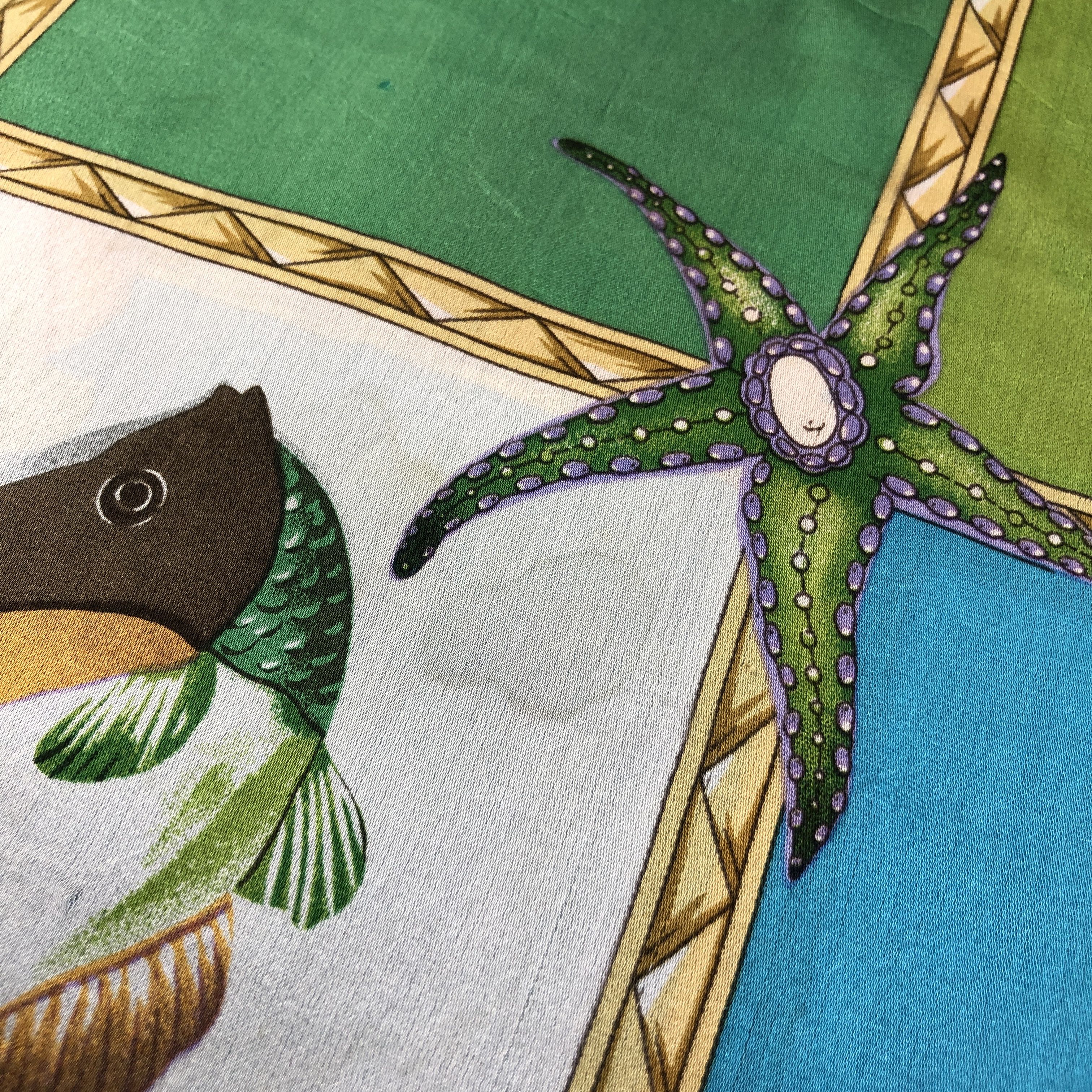Japanese Brand Aquatic Creatures Luxury Silk Scarf M995 Size ONE SIZE - 9 Thumbnail