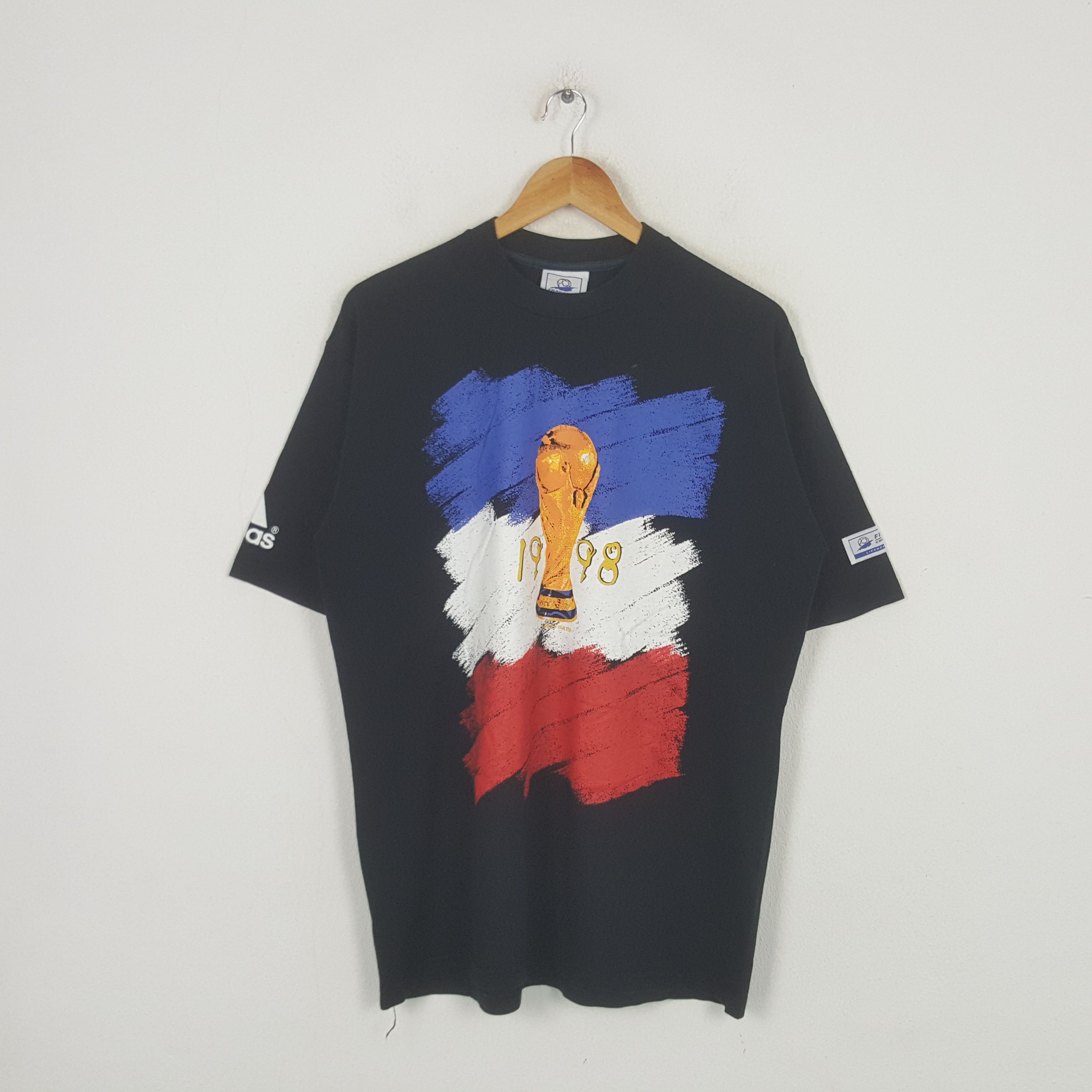 Adidas Vintage Adidas France World Cup 1998 Tshirt RR25 Size US L / EU 52-54 / 3 - 1 Thumbnail
